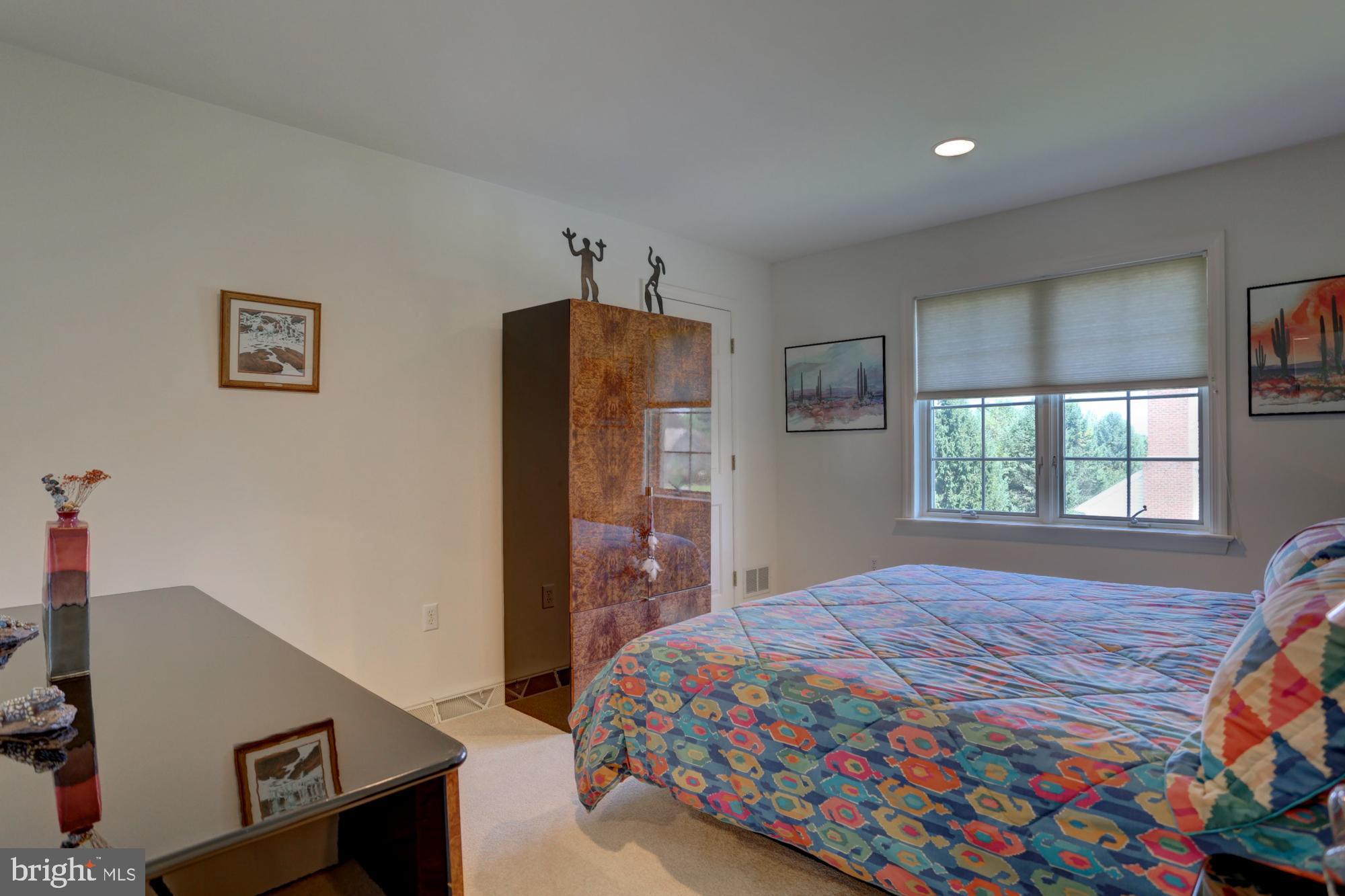 OAK LANE - Residential