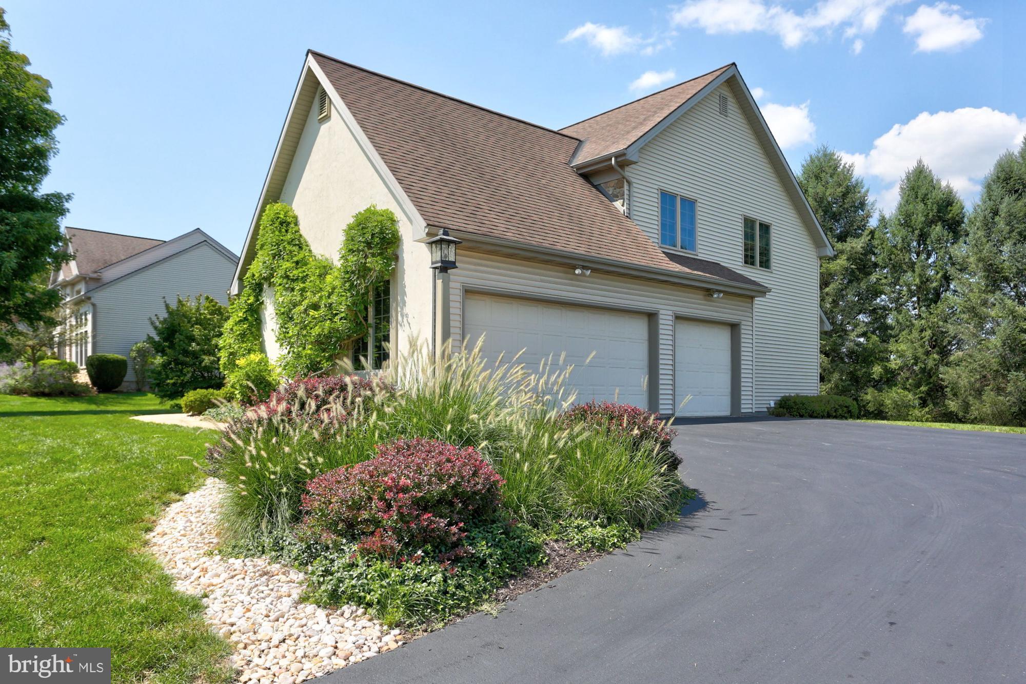 OAK LANE - Residential