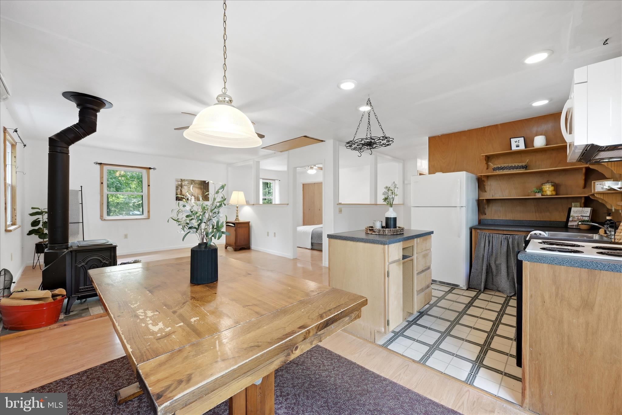ROBINWOOD RETREAT - Residential