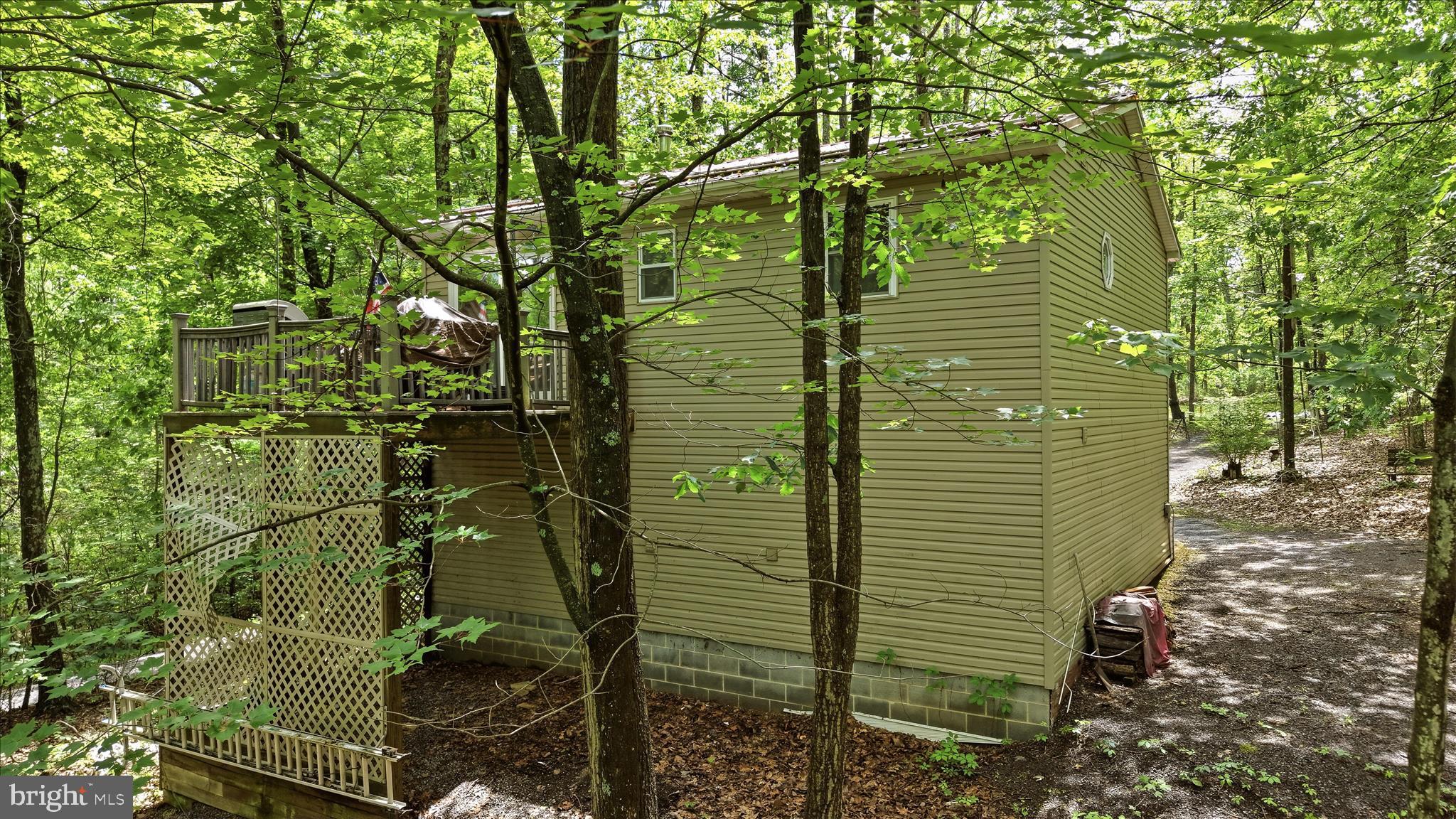 ROBINWOOD RETREAT - Residential