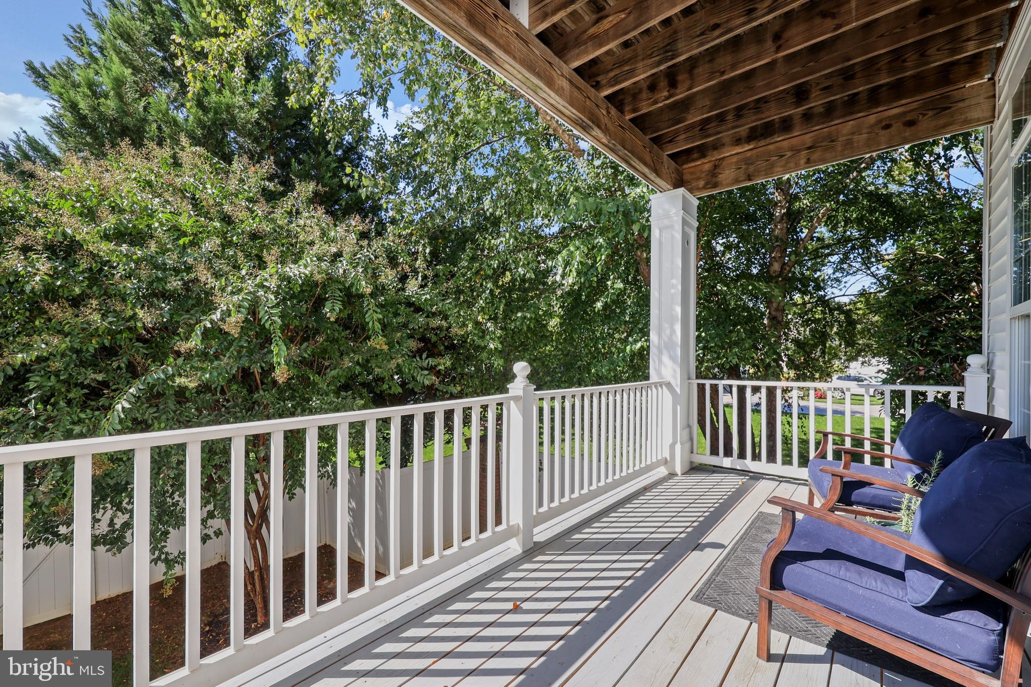 RIVER CREEK - Residential