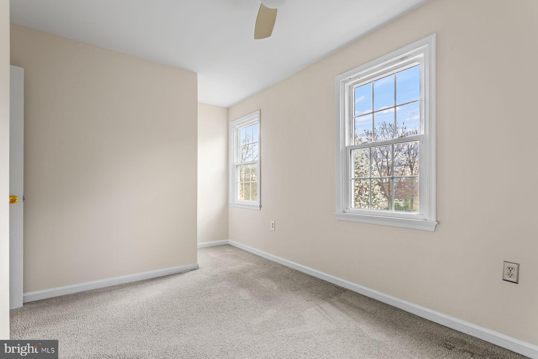 LAKE ANITA LOUISE - Residential Lease