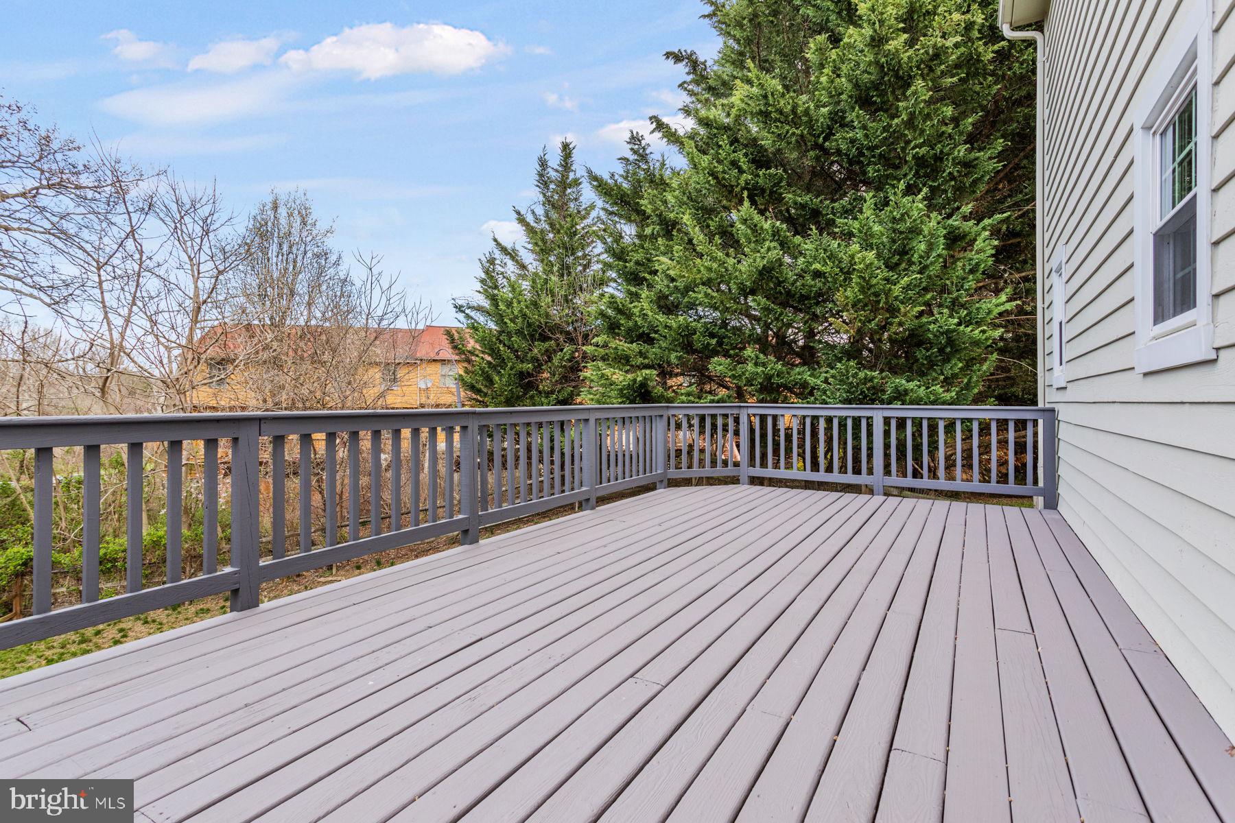 LAKE ANITA LOUISE - Residential Lease