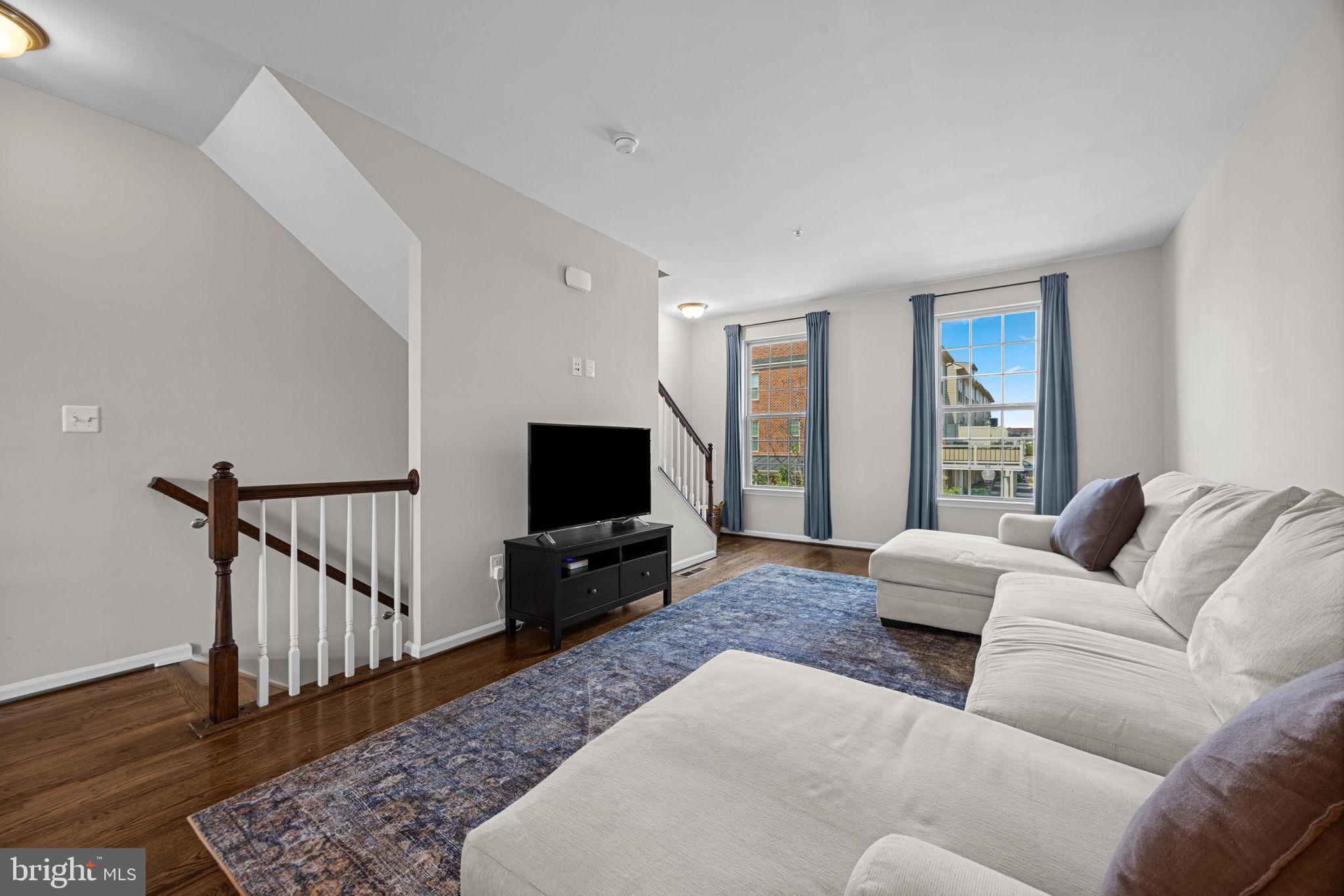O'DONNELL SQUARE - Residential