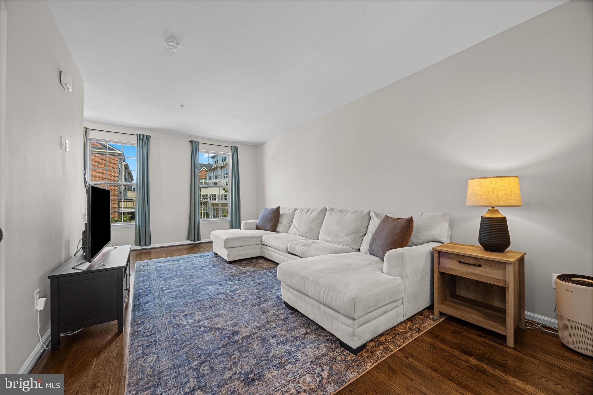 O'DONNELL SQUARE - Residential