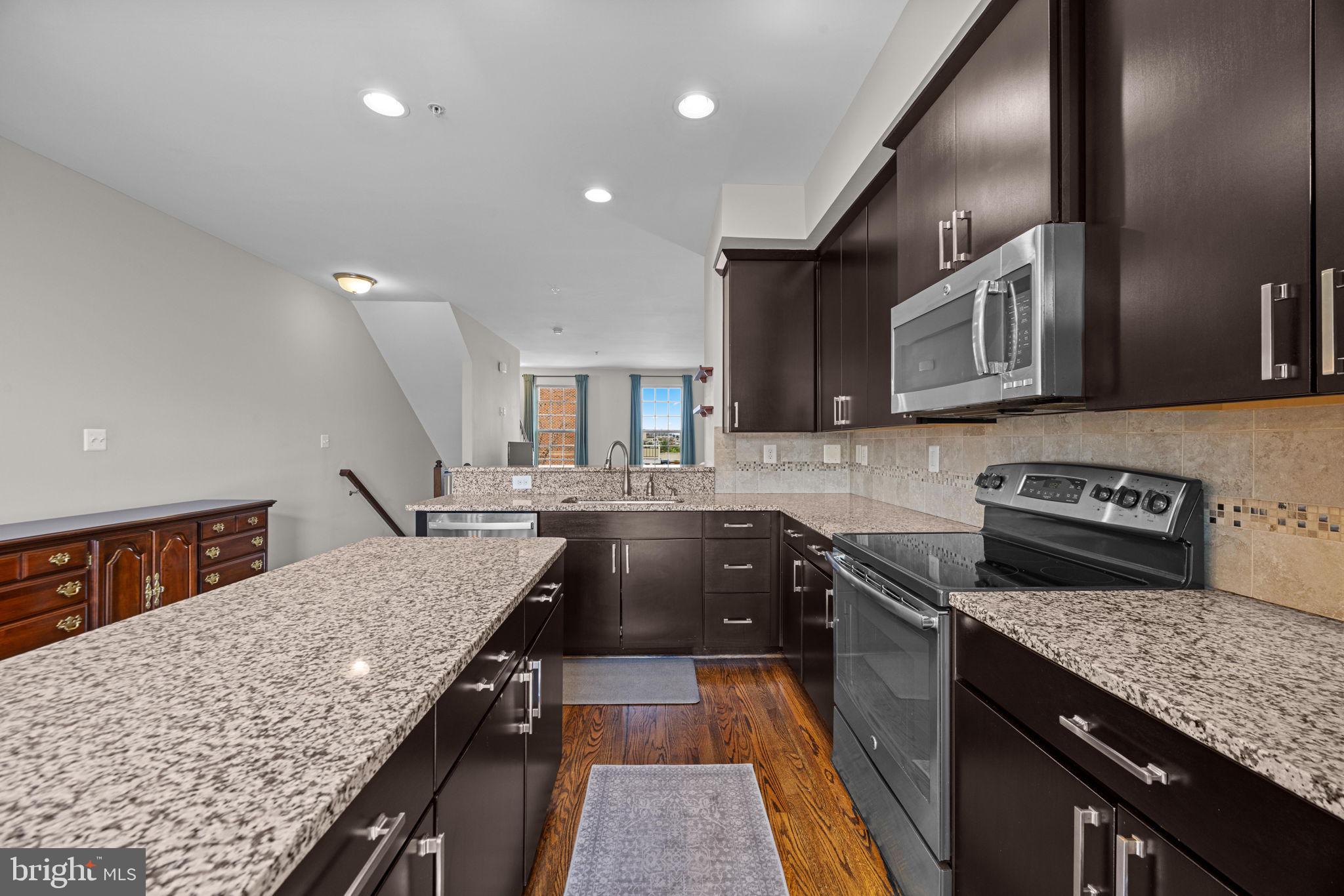 O'DONNELL SQUARE - Residential