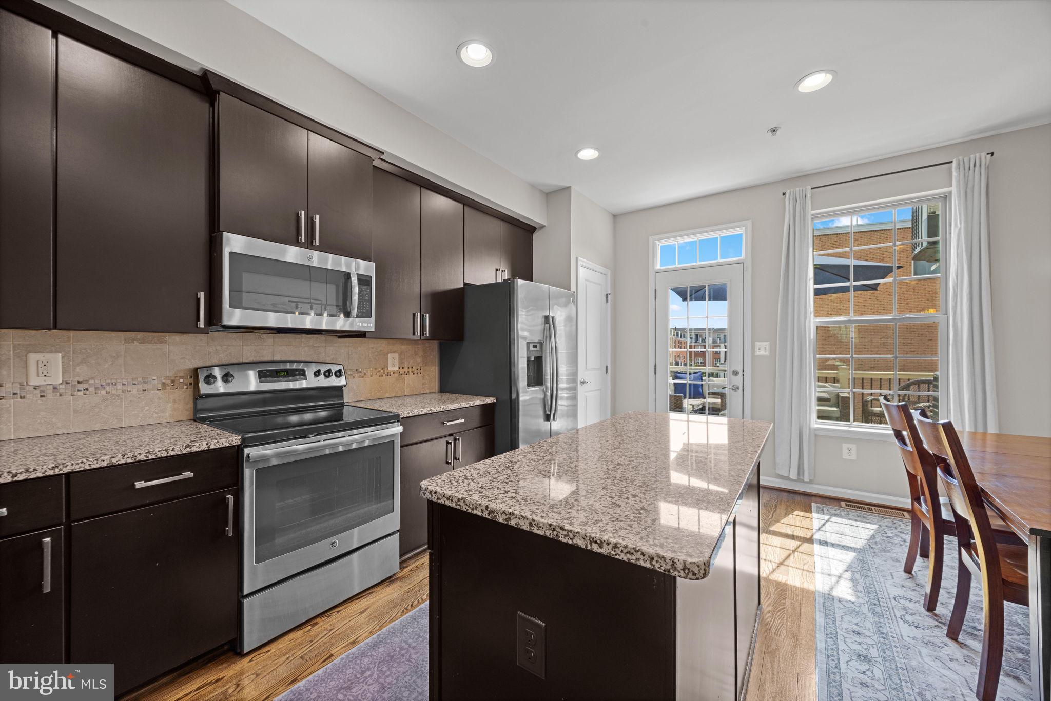 O'DONNELL SQUARE - Residential