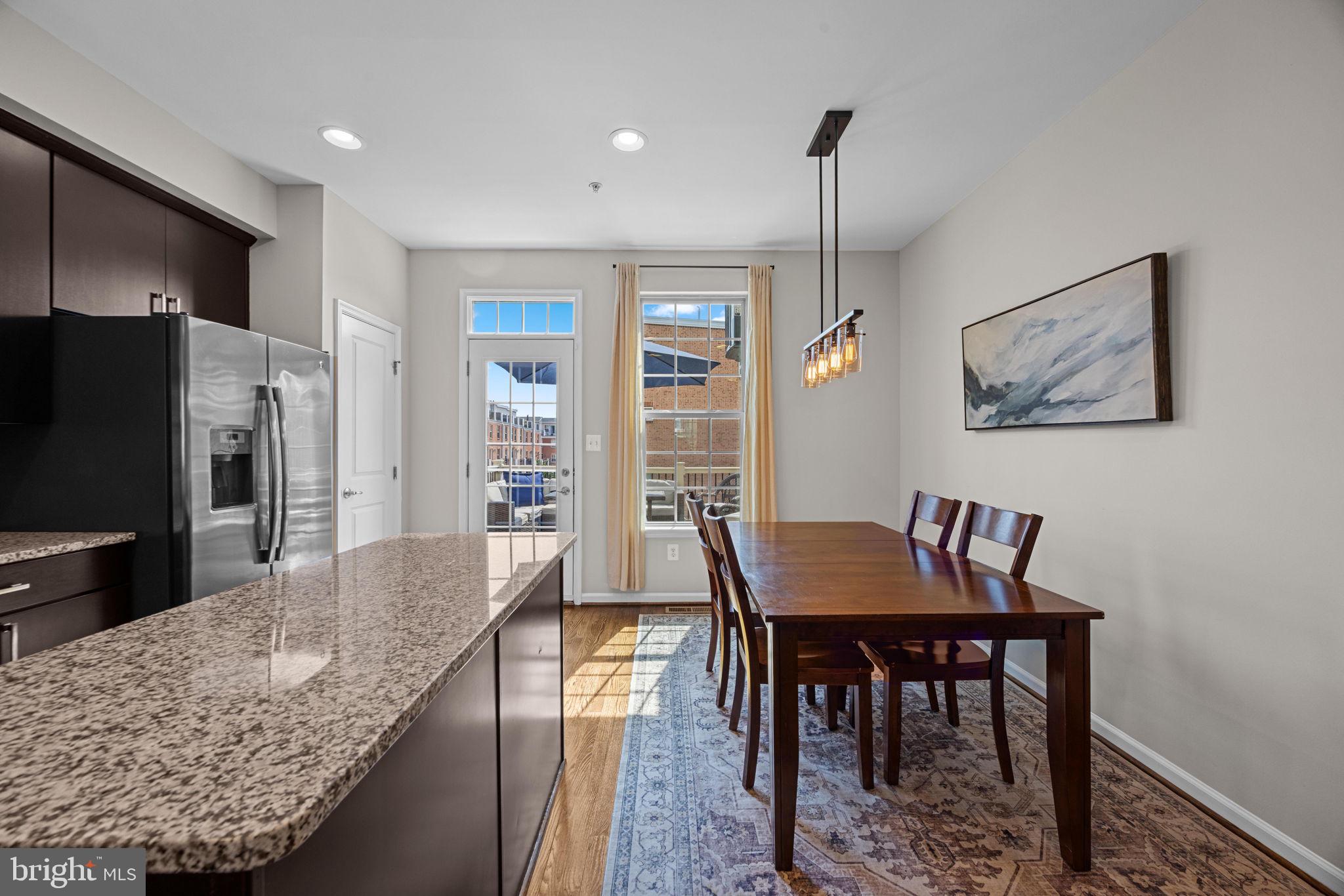O'DONNELL SQUARE - Residential
