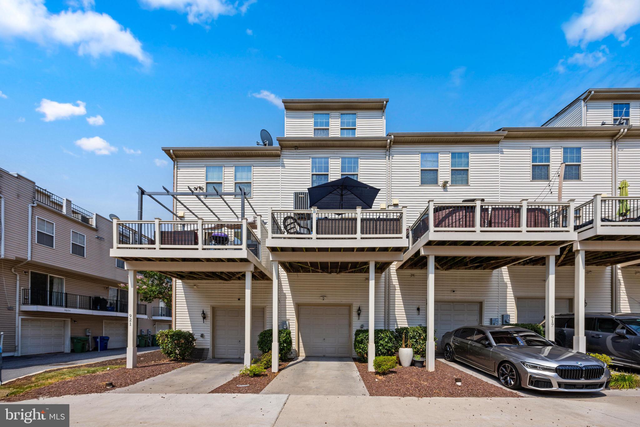 O'DONNELL SQUARE - Residential