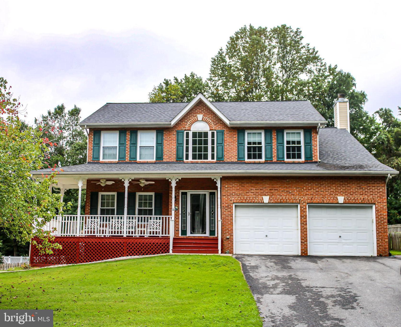 CROSS POINT - Residential