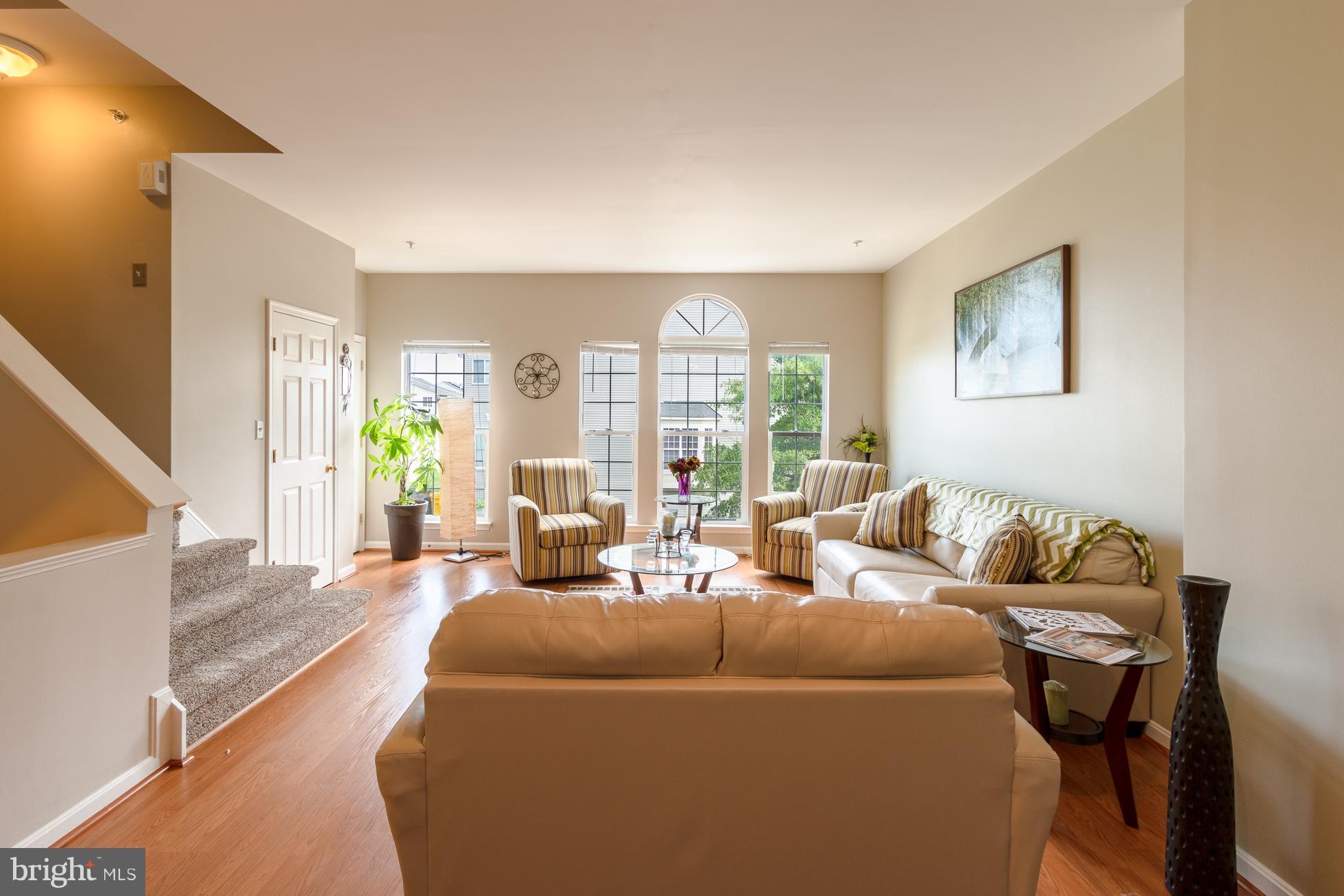 SEVEN OAKS - Residential