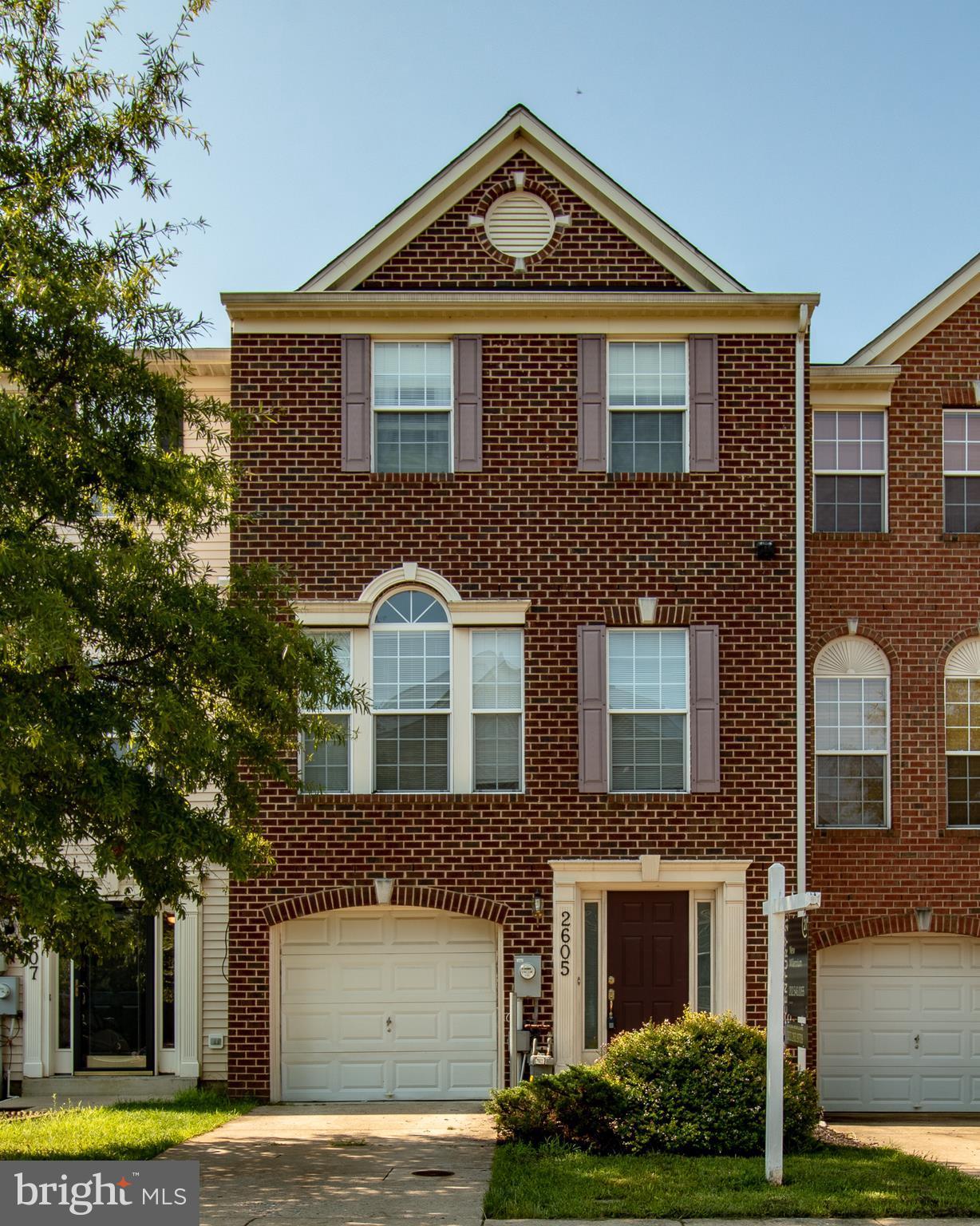 SEVEN OAKS - Residential