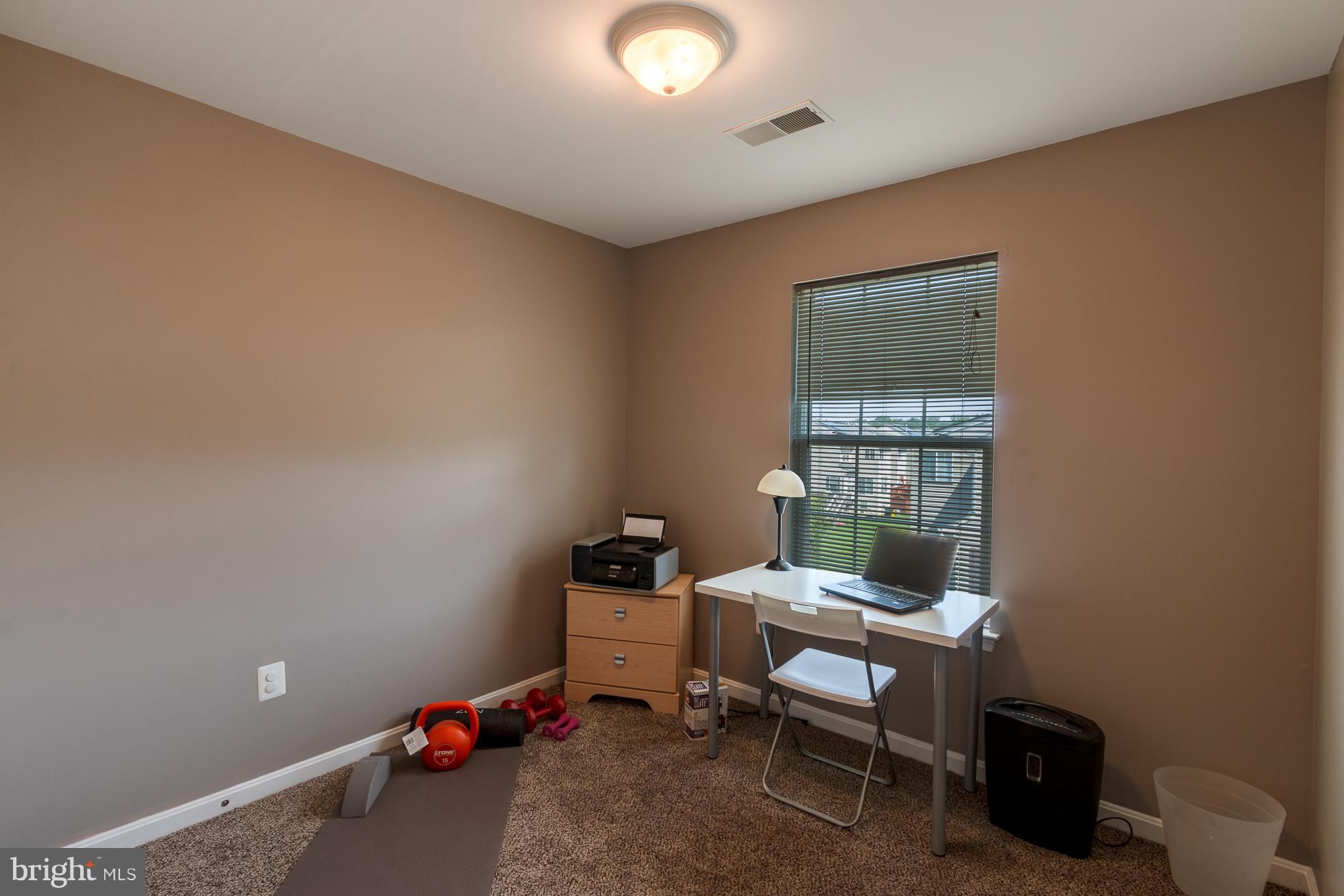 SEVEN OAKS - Residential