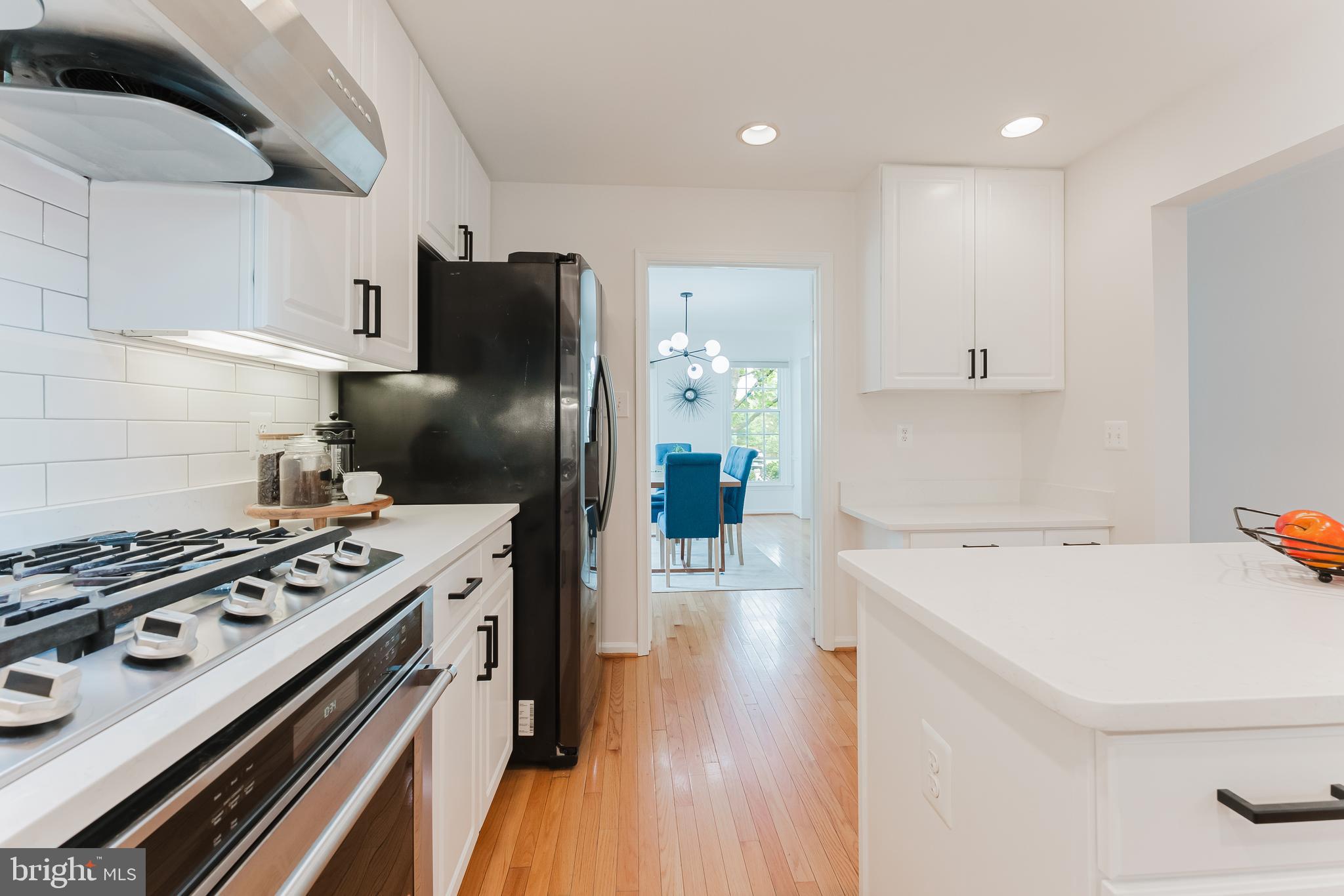 LONGWOOD KNOLLS - Residential