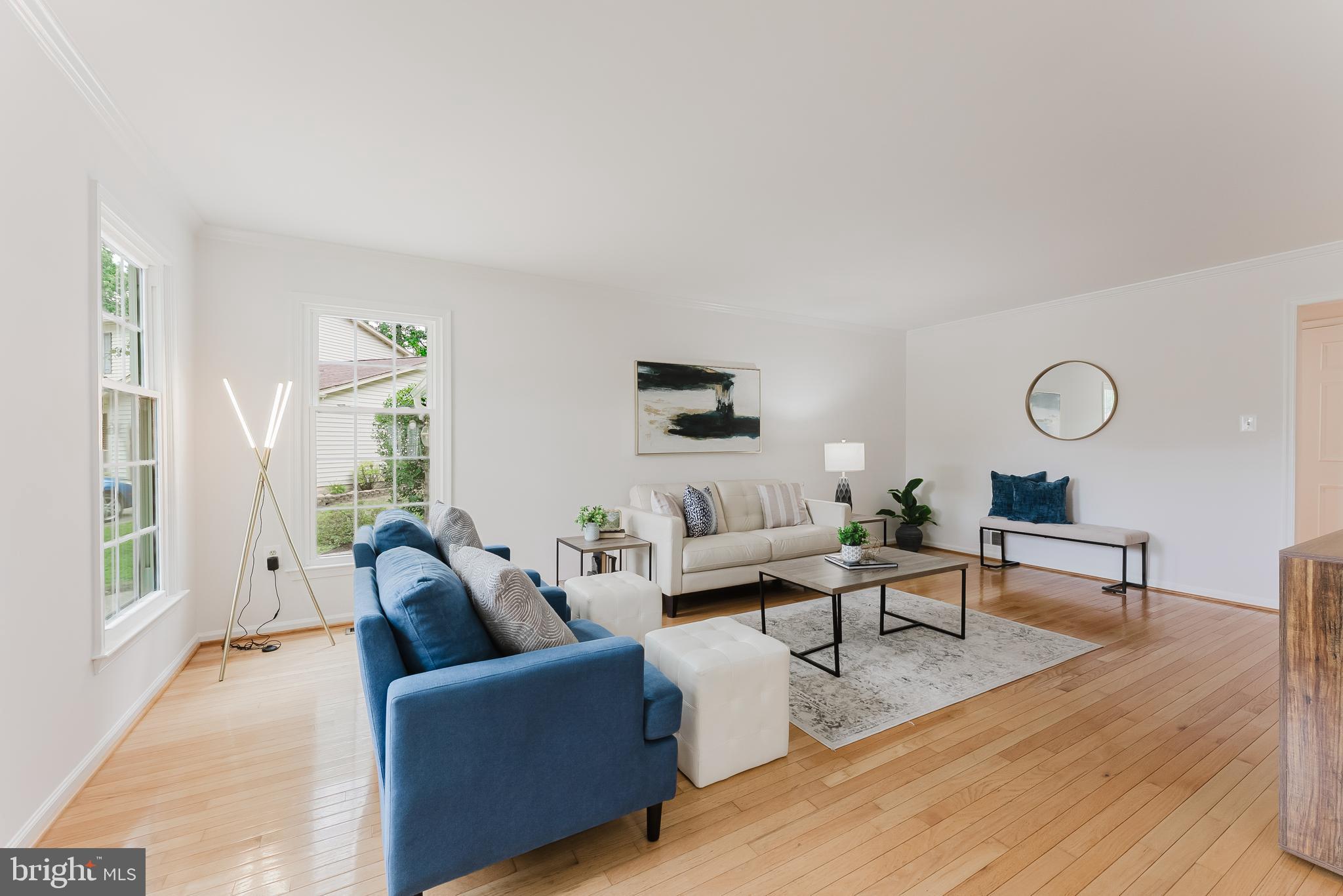 LONGWOOD KNOLLS - Residential