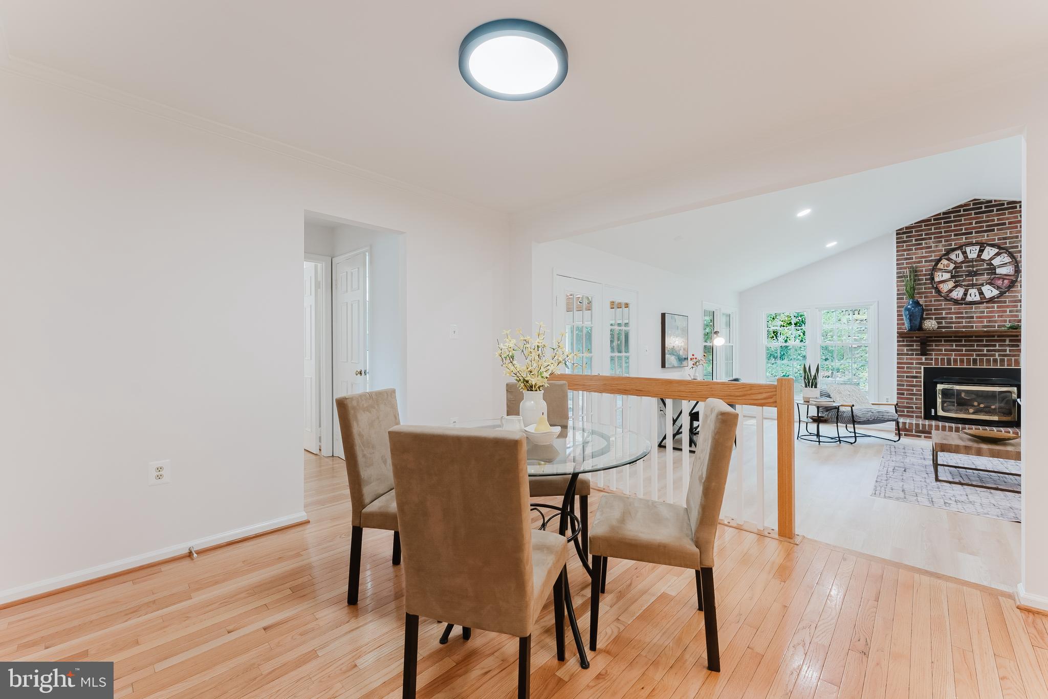 LONGWOOD KNOLLS - Residential
