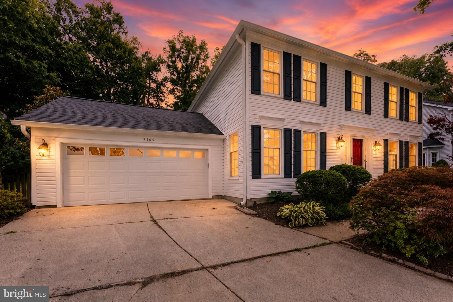 LONGWOOD KNOLLS - Residential