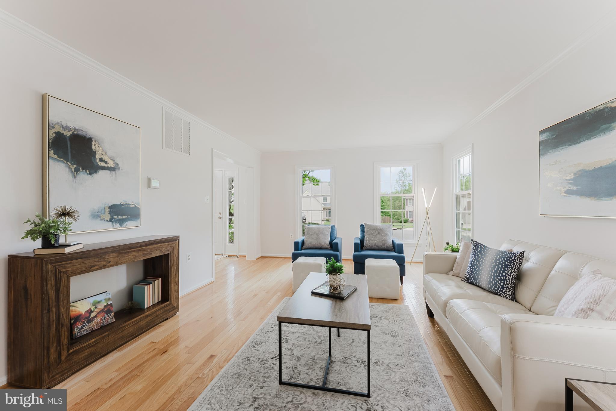 LONGWOOD KNOLLS - Residential