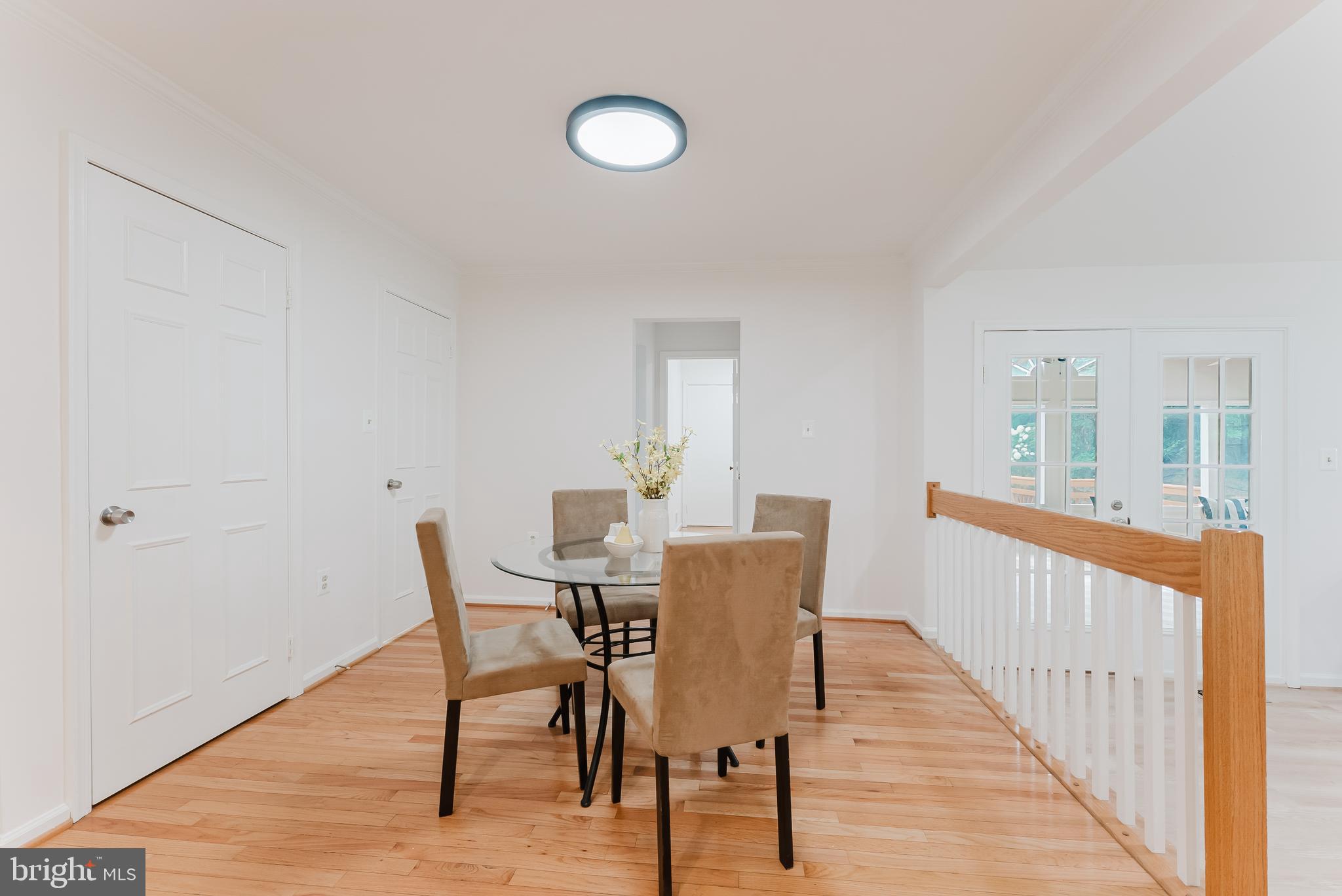 LONGWOOD KNOLLS - Residential