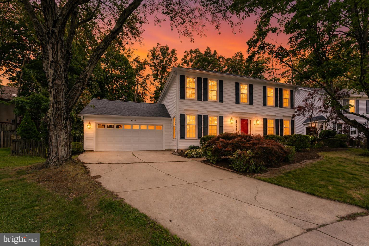 LONGWOOD KNOLLS - Residential