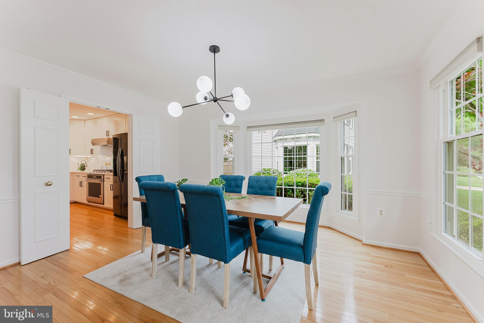 LONGWOOD KNOLLS - Residential