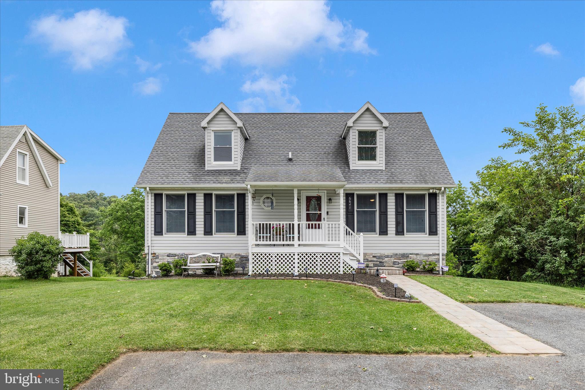 BRADDOCK HEIGHTS - Residential