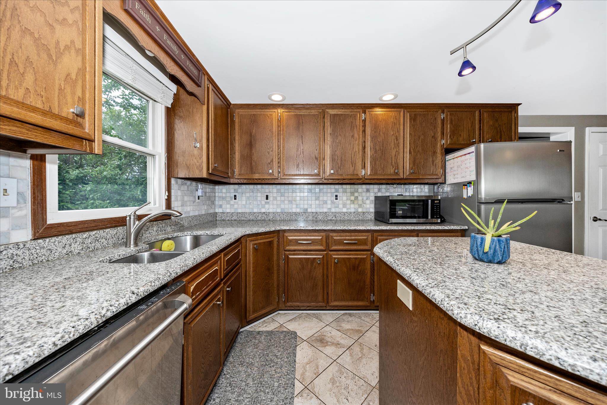 BRADDOCK HEIGHTS - Residential