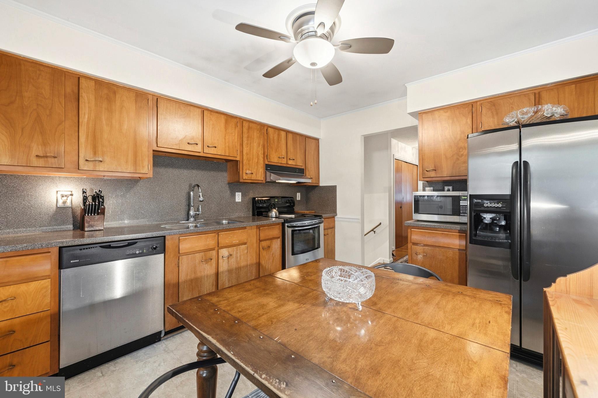 BROOKWOOD ESTATES - Residential