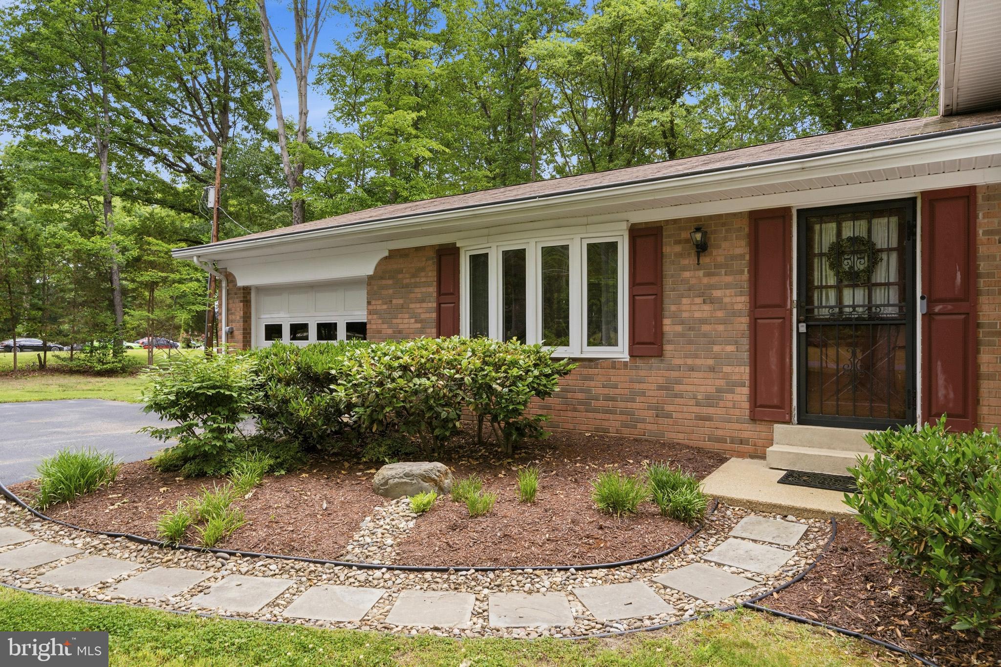 BROOKWOOD ESTATES - Residential