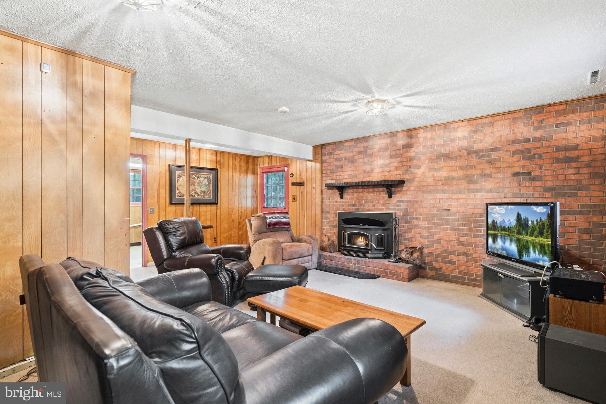 BROOKWOOD ESTATES - Residential