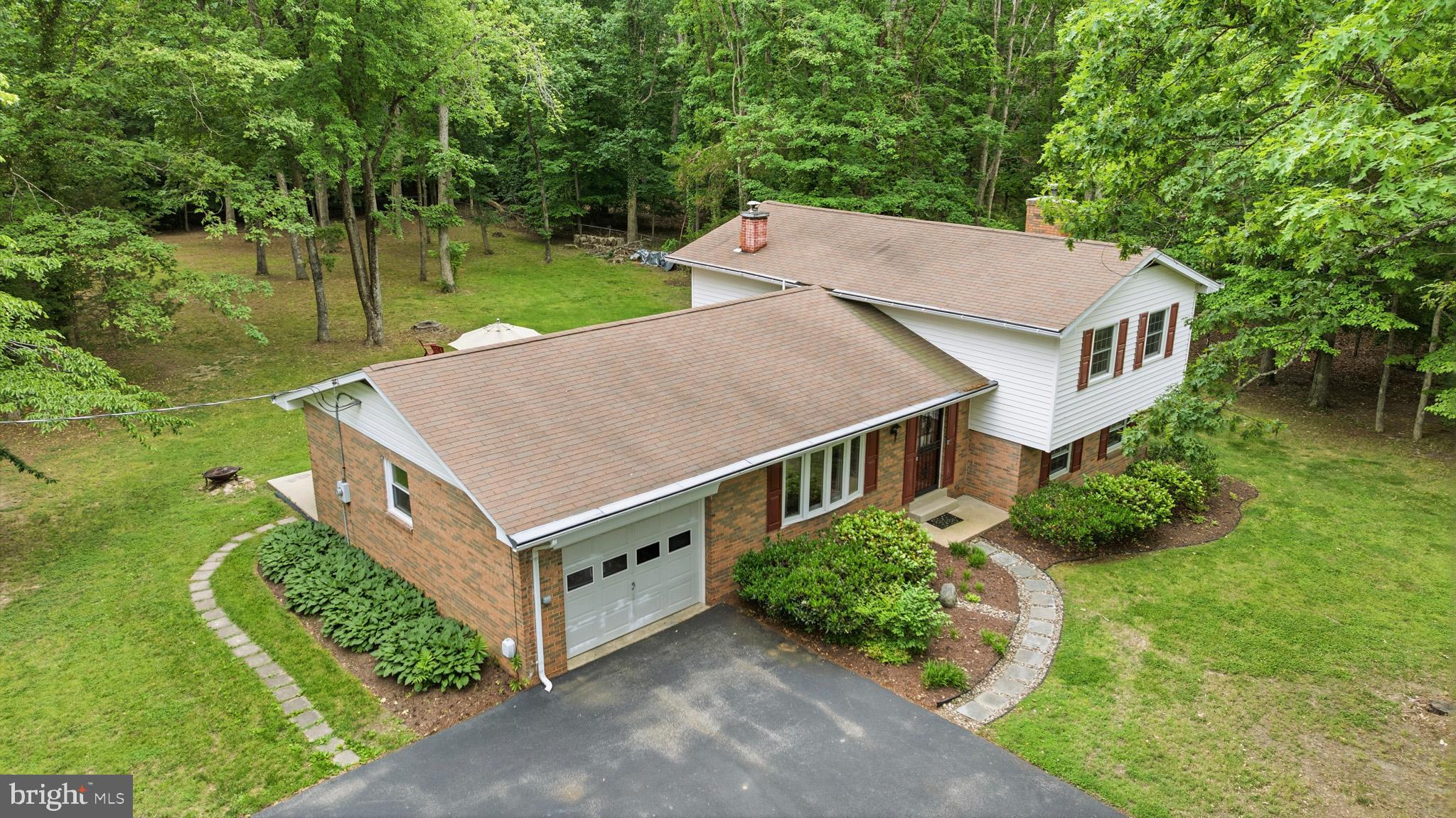 BROOKWOOD ESTATES - Residential