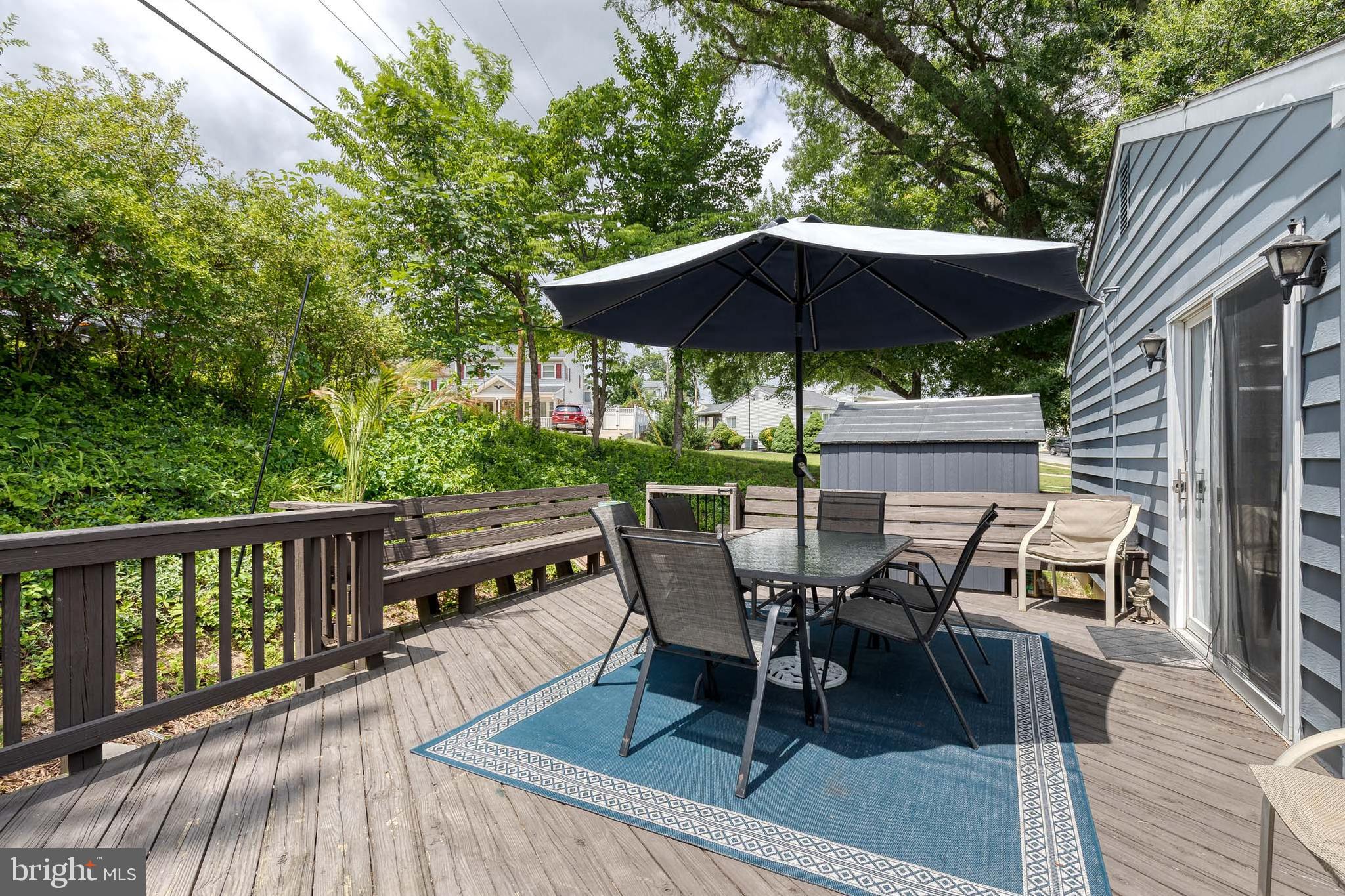 WYNNEWOOD - Residential