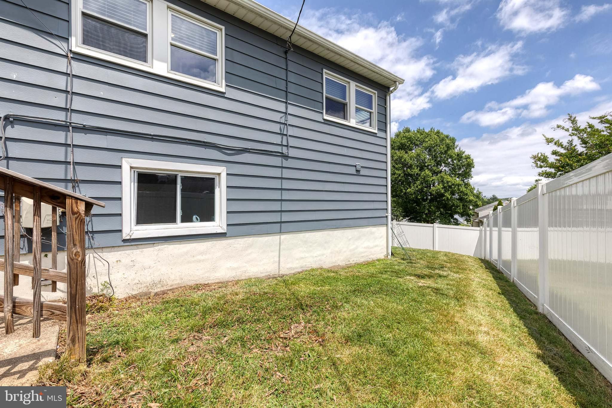 WYNNEWOOD - Residential