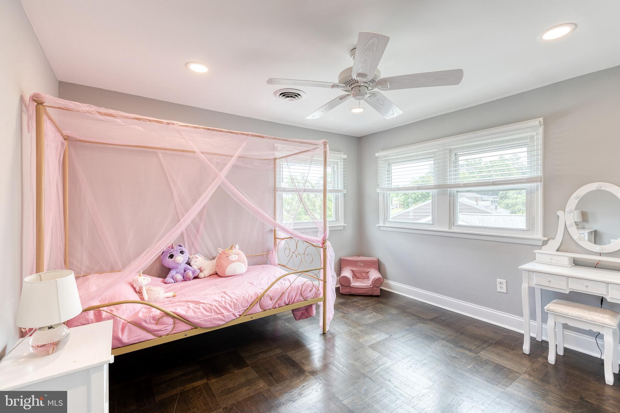 WYNNEWOOD - Residential