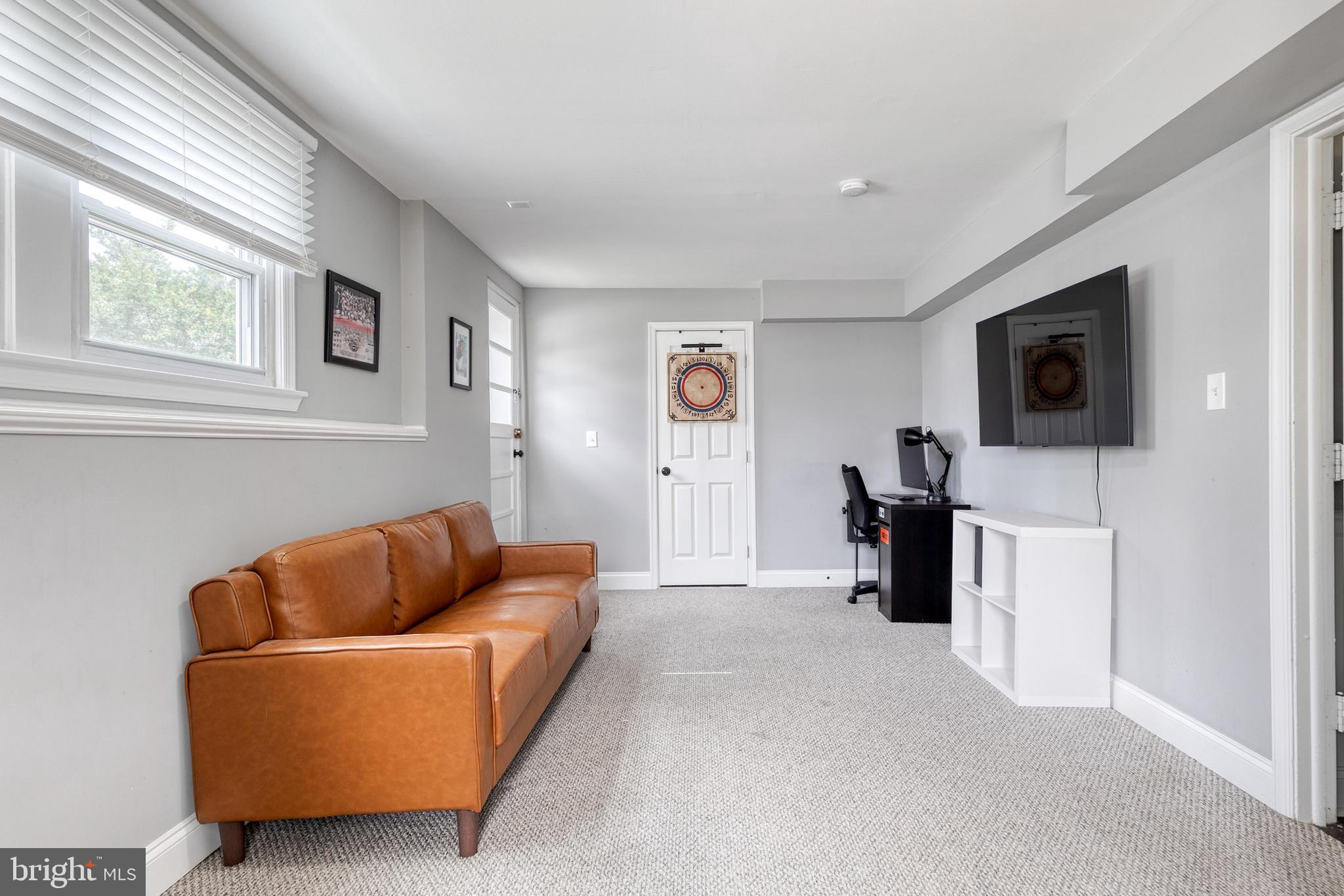 WYNNEWOOD - Residential