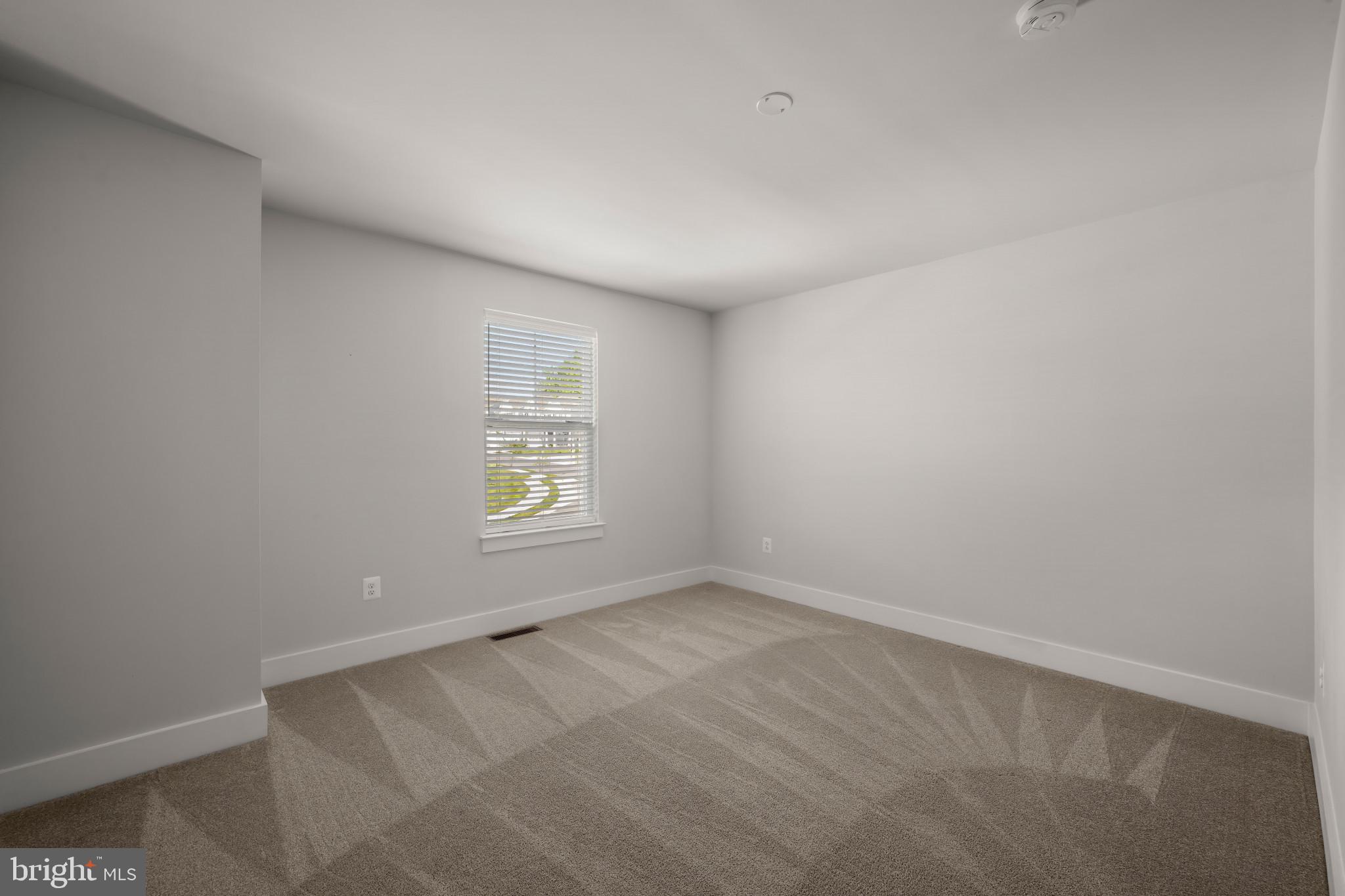 SNADER'S SUMMIT - Residential