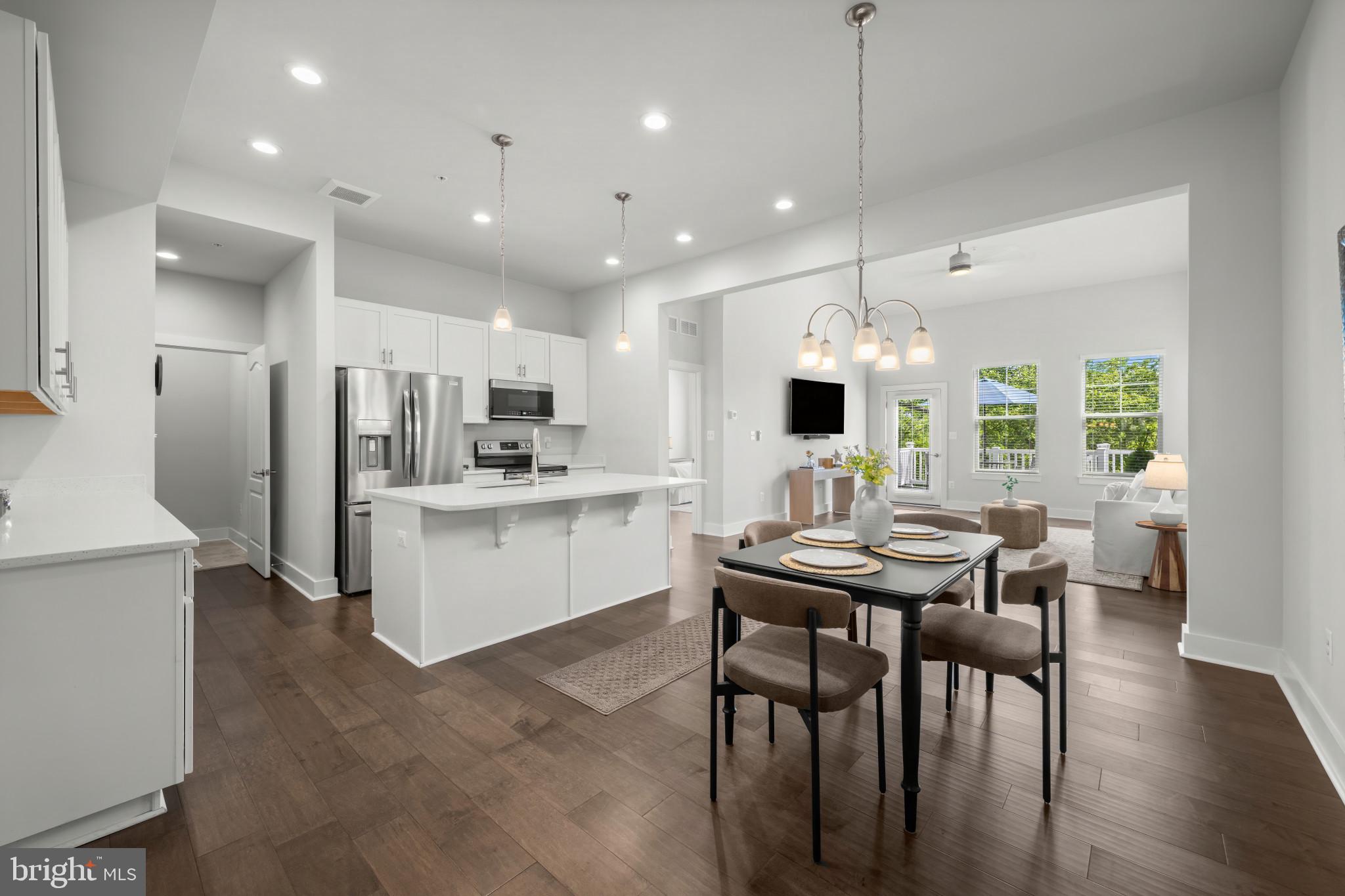 SNADER'S SUMMIT - Residential