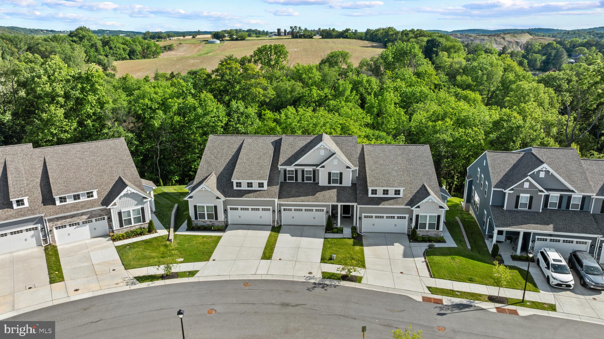 SNADER'S SUMMIT - Residential