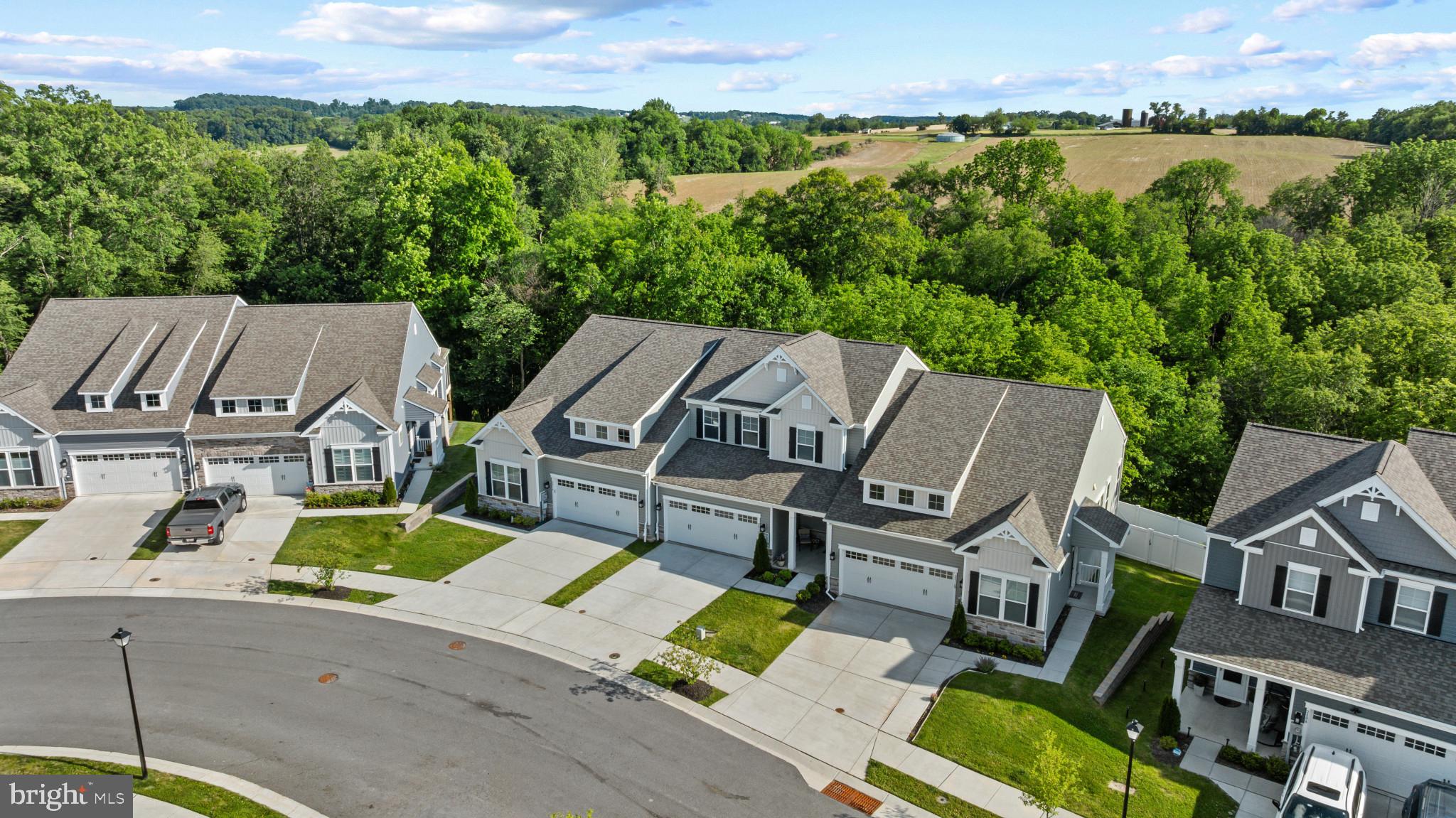 SNADER'S SUMMIT - Residential