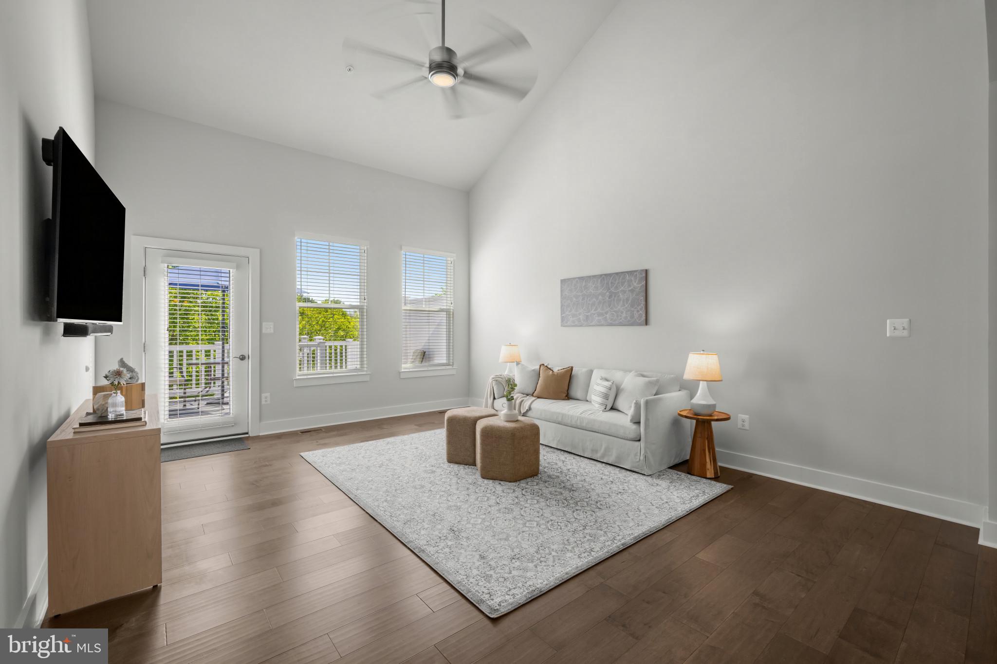 SNADER'S SUMMIT - Residential