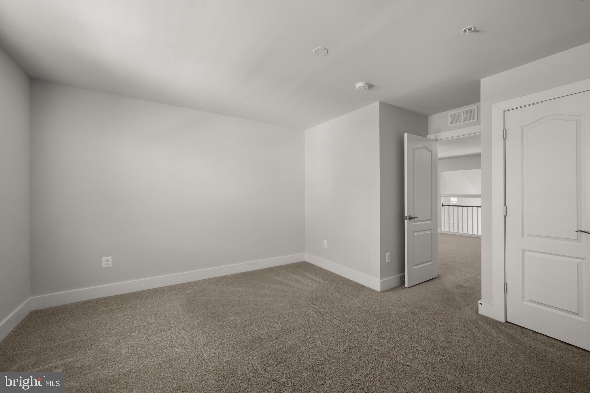 SNADER'S SUMMIT - Residential
