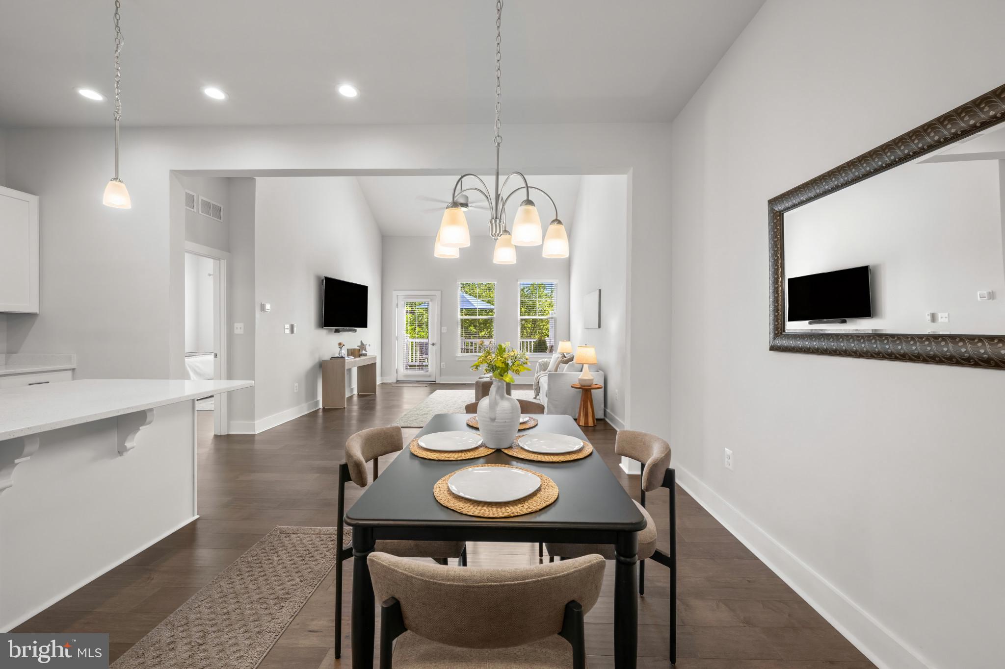 SNADER'S SUMMIT - Residential