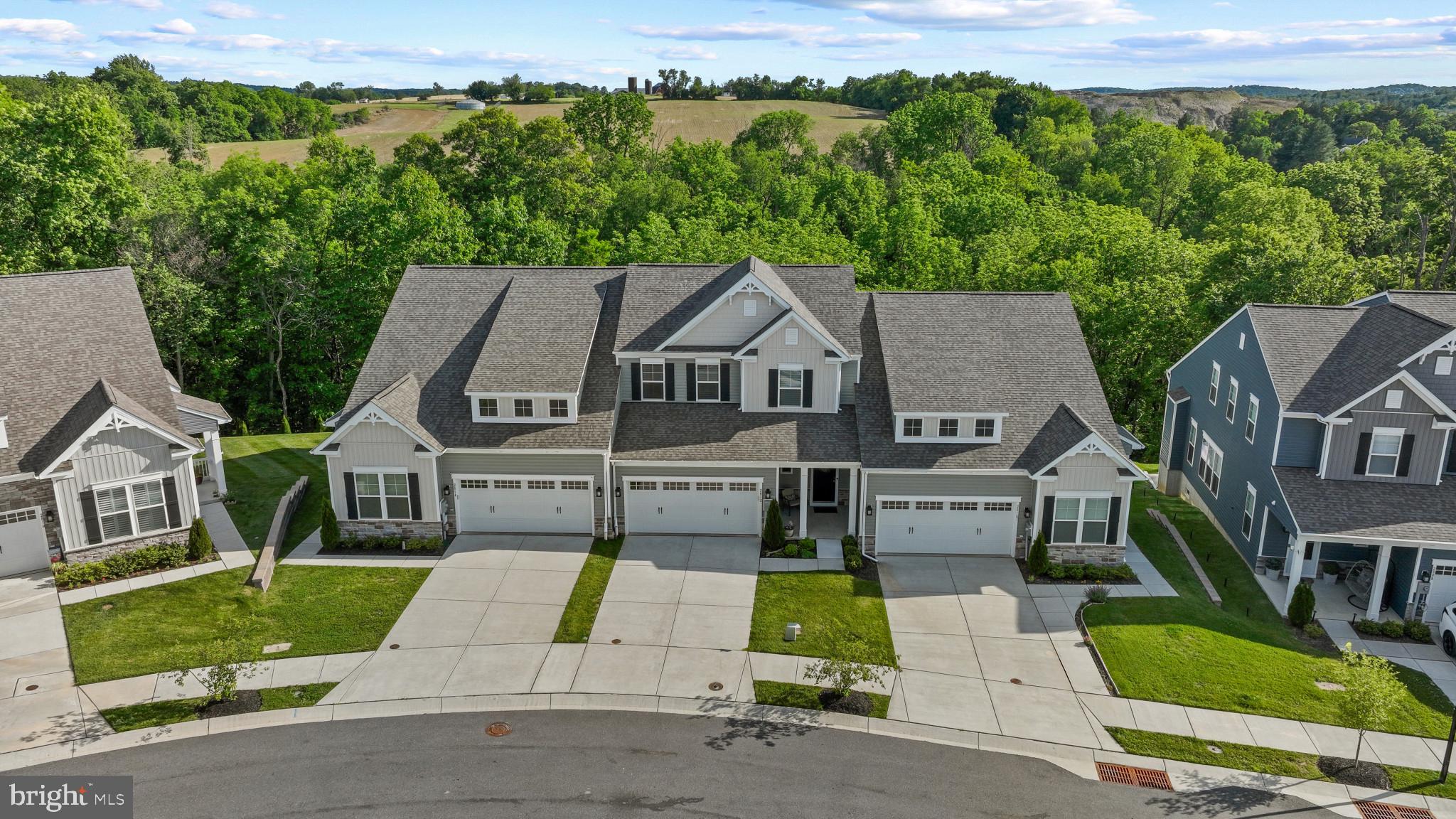 SNADER'S SUMMIT - Residential