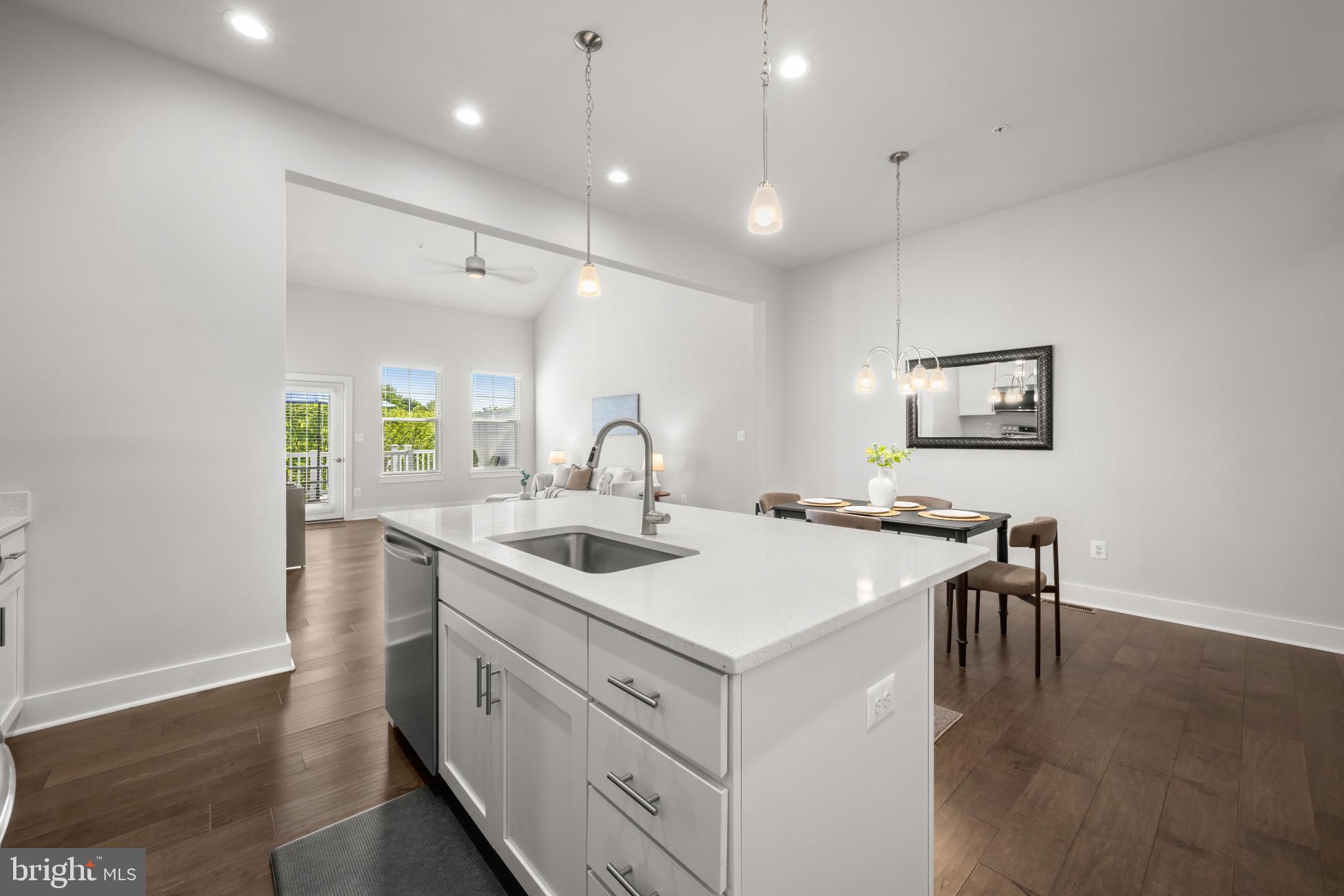 SNADER'S SUMMIT - Residential