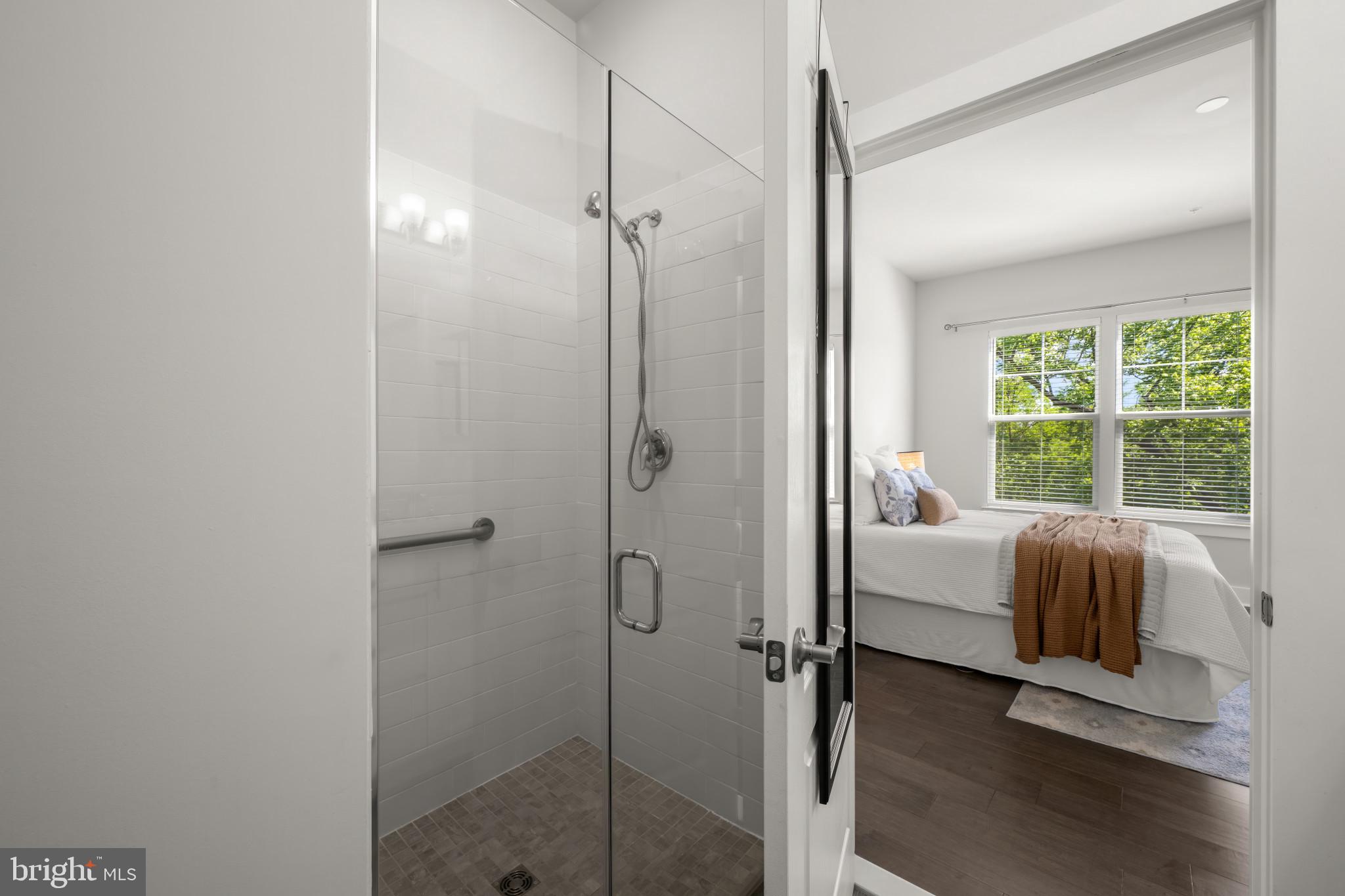 SNADER'S SUMMIT - Residential