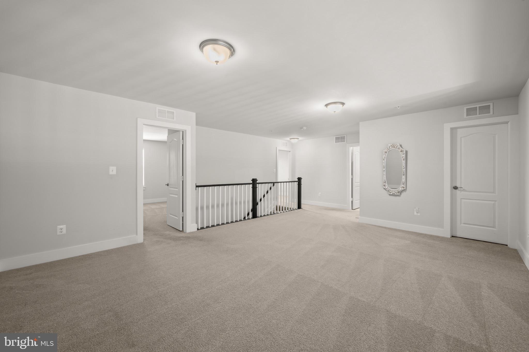 SNADER'S SUMMIT - Residential