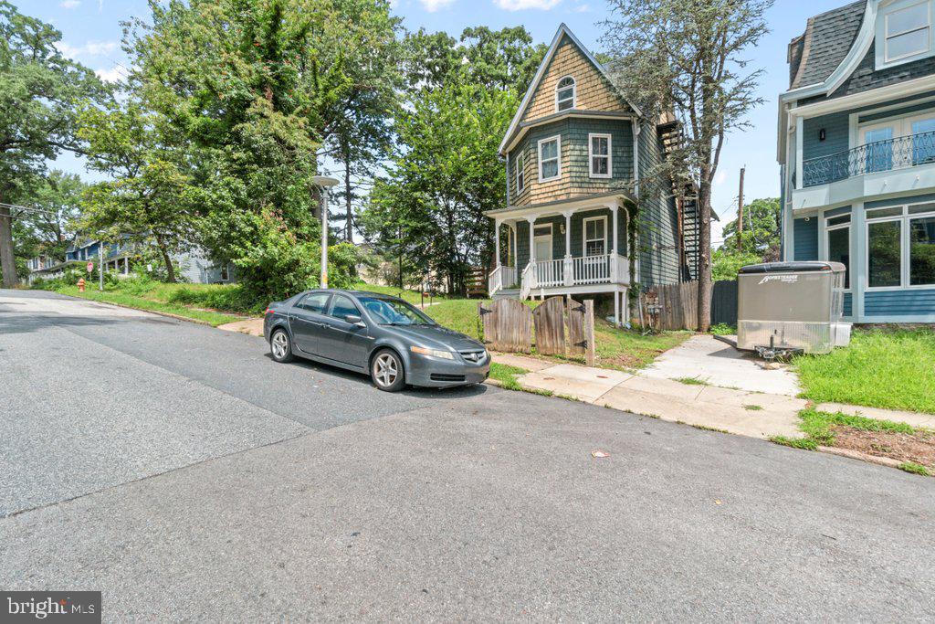 BETTER WAVERLY HISTORIC DISTRICT - Residential Income