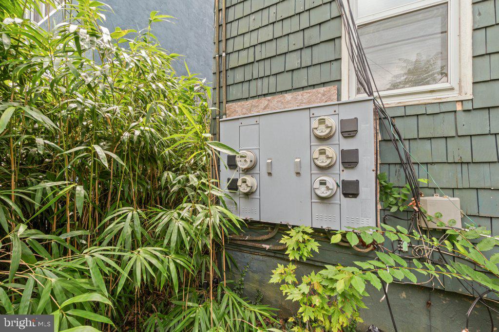 BETTER WAVERLY HISTORIC DISTRICT - Residential Income