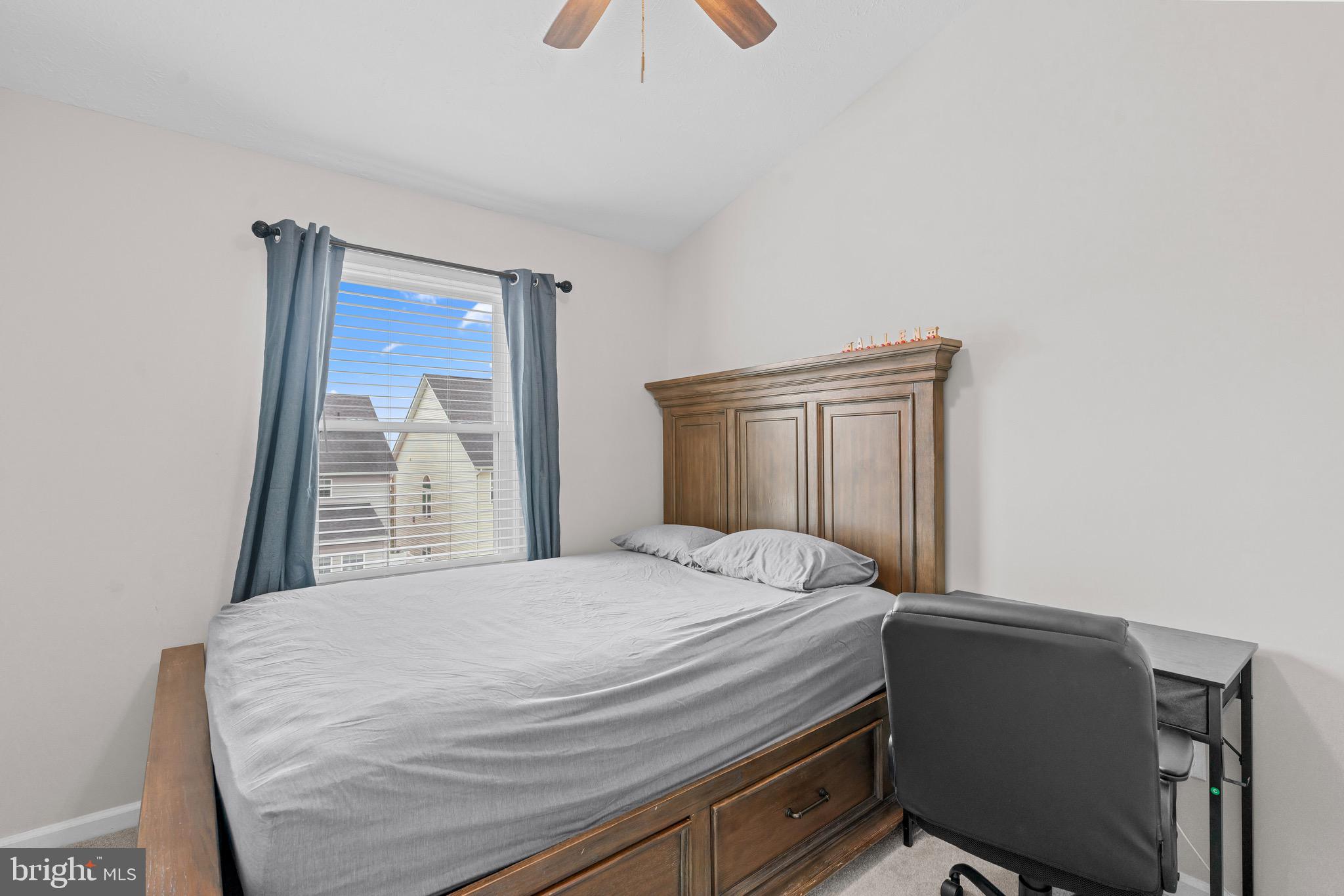 SADDLE CREEK - Residential