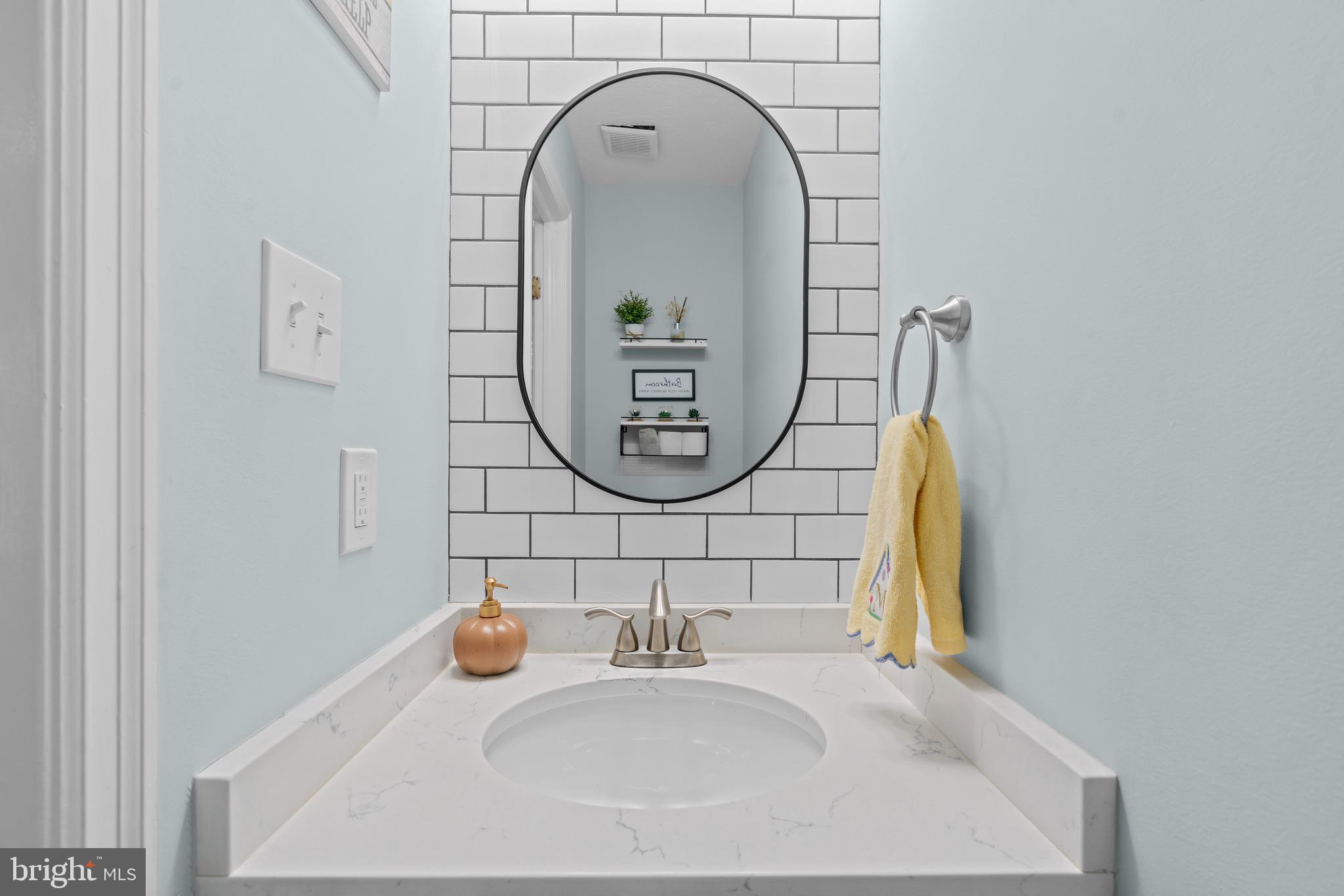 SADDLE CREEK - Residential